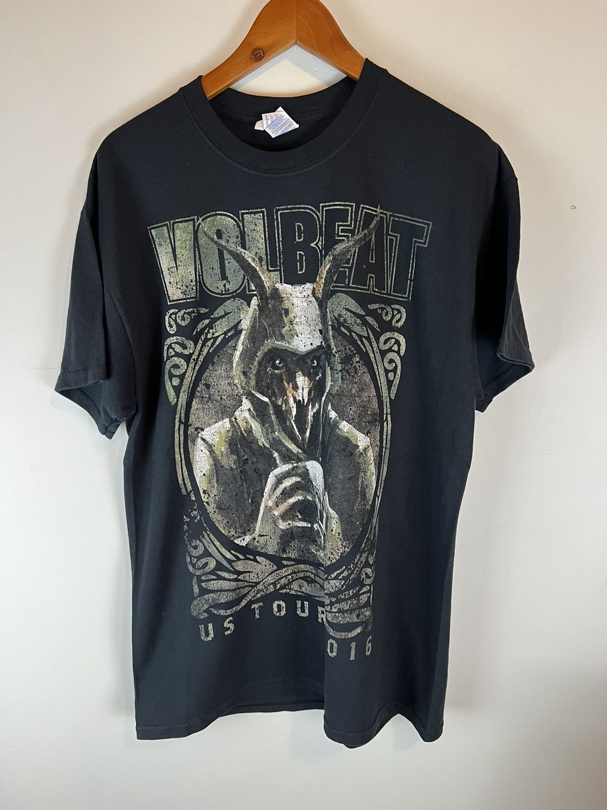 Band Tees × Vintage 2016 Volbeat US Tour Tee Size US L / EU 52-54 / 3 - 1 Thumbnail