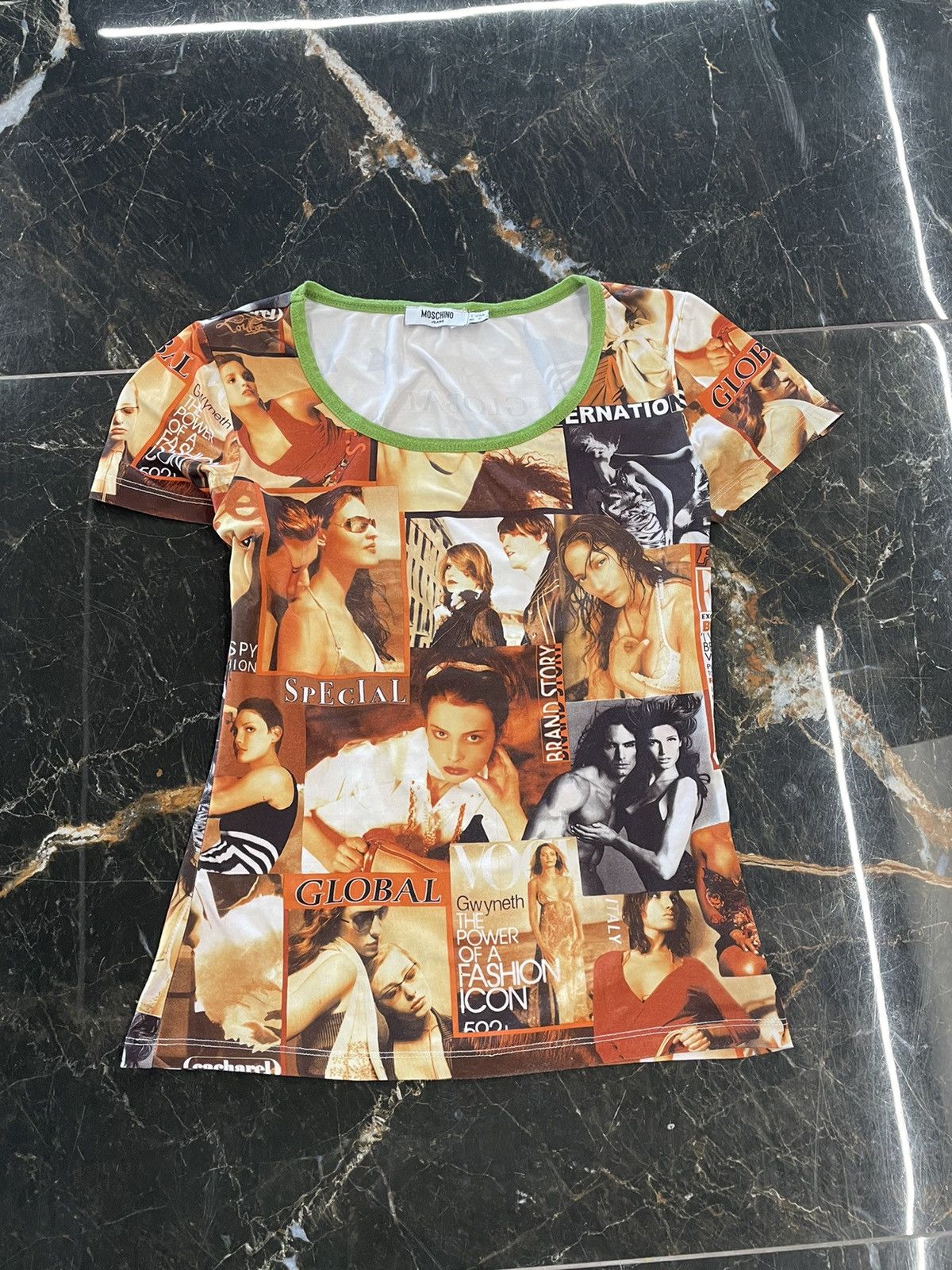 Japanese Brand × Moschino × Vintage Vintage y2k Moschino gazette newspaper photo print t shirt Size S / US 4 / IT 40 - 1 Thumbnail