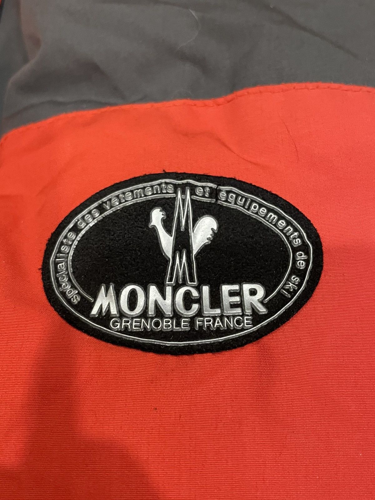 Moncler Vintage Moncler Grenoble Red Down Puffer Jacket Logo ASICS Size US S / EU 44-46 / 1 - 6 Thumbnail