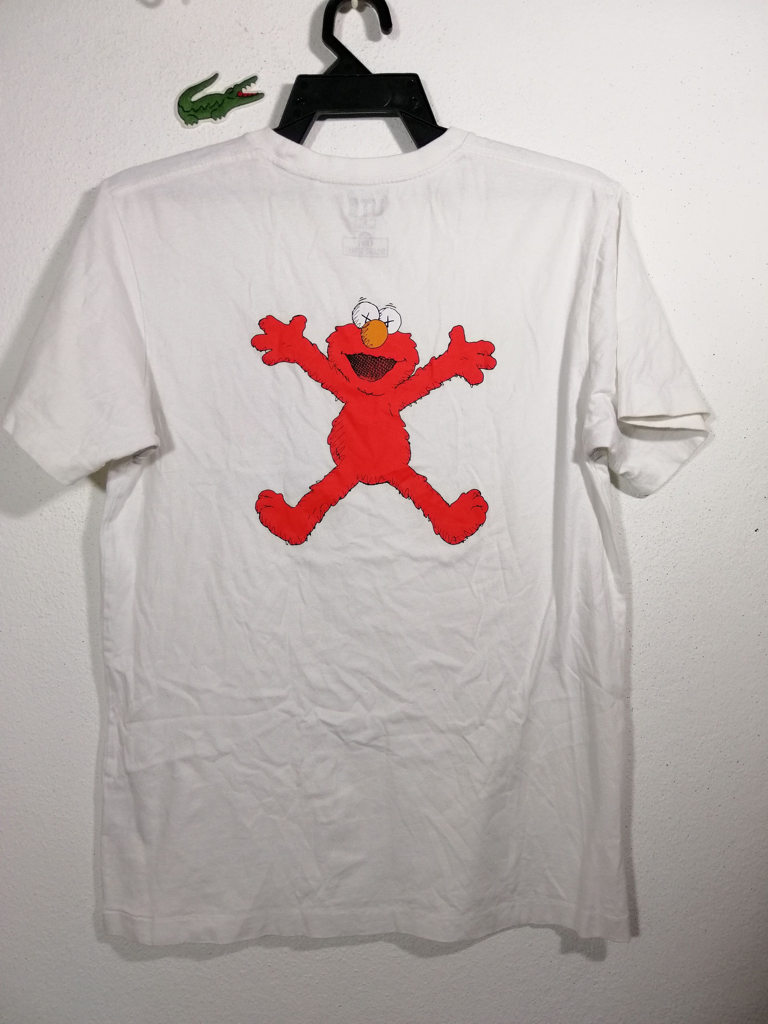 Japanese Brand × Kaws KAWS X SESAME STREET X UNIQLO Size US M / EU 48-50 / 2 - 5 Thumbnail