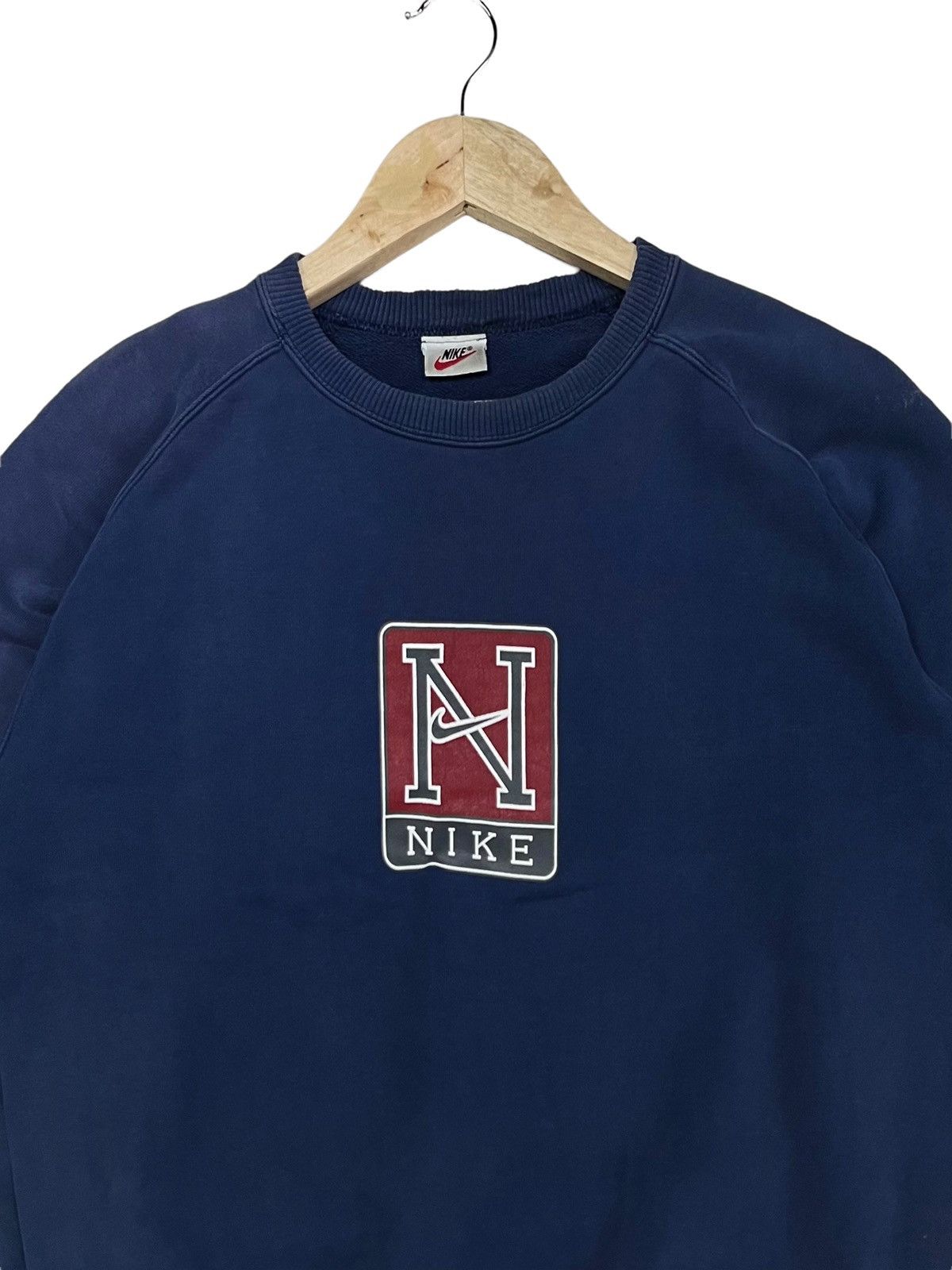 Nike × Vintage 🔥NEED GONE🔥VTG 90s NIKE SWOOSH CENTER BIG SPELLOUT BOX LOGO Size US M / EU 48-50 / 2 - 2 Thumbnail
