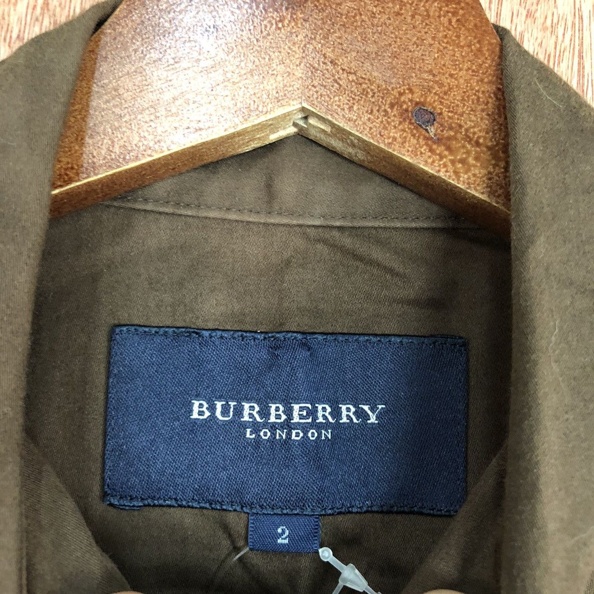Burberry DLL Burberry Brown Shirt button ups corduroy shirt #1679 Size S / US 4 / IT 40 - 10 Thumbnail