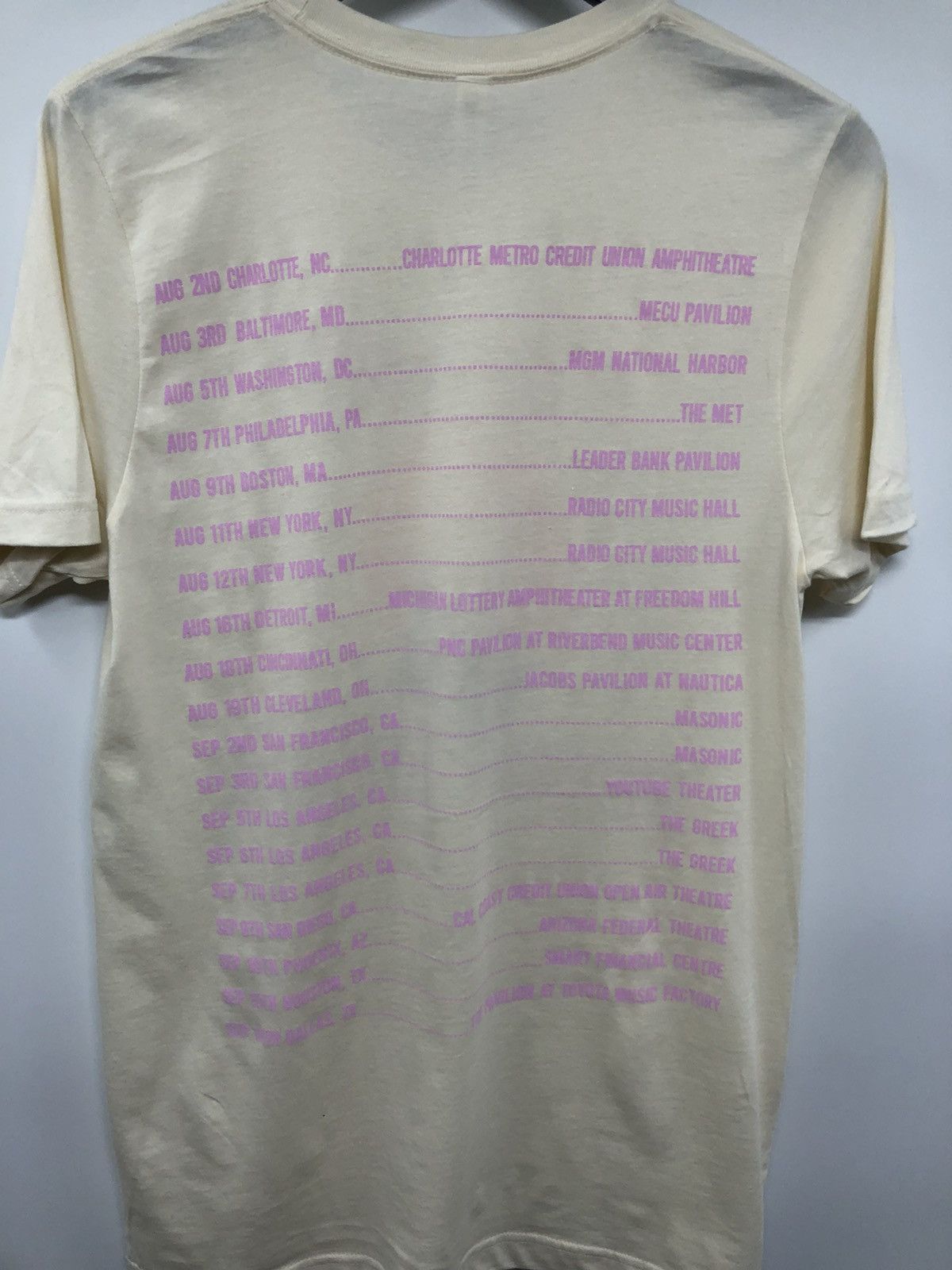 Band Tees Pink Sweats 2022 Pink Moon Music Tour Beige T-Shirt Medium Size US M / EU 48-50 / 2 - 5 Thumbnail