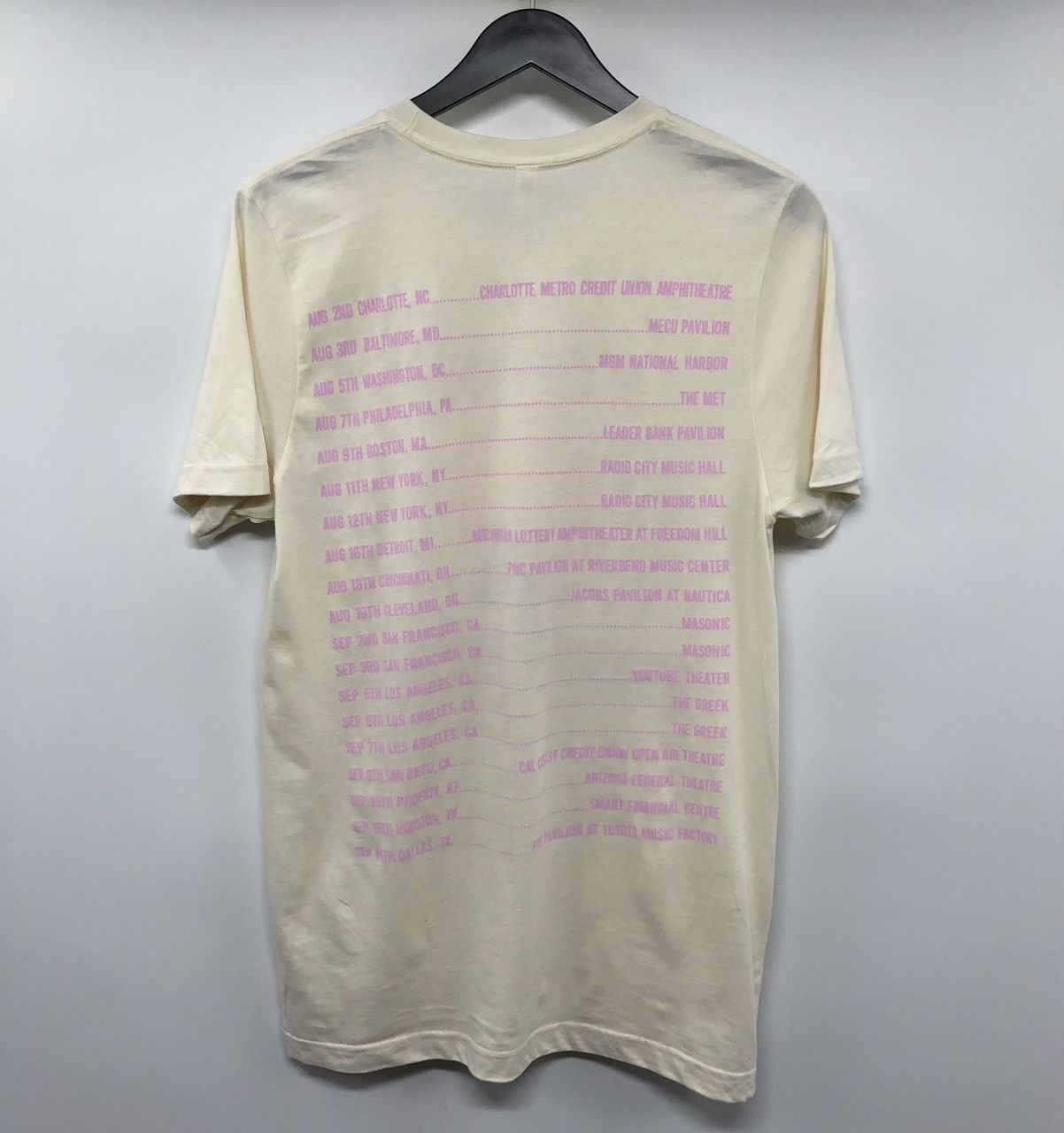 Band Tees Pink Sweats 2022 Pink Moon Music Tour Beige T-Shirt Medium Size US M / EU 48-50 / 2 - 4 Thumbnail