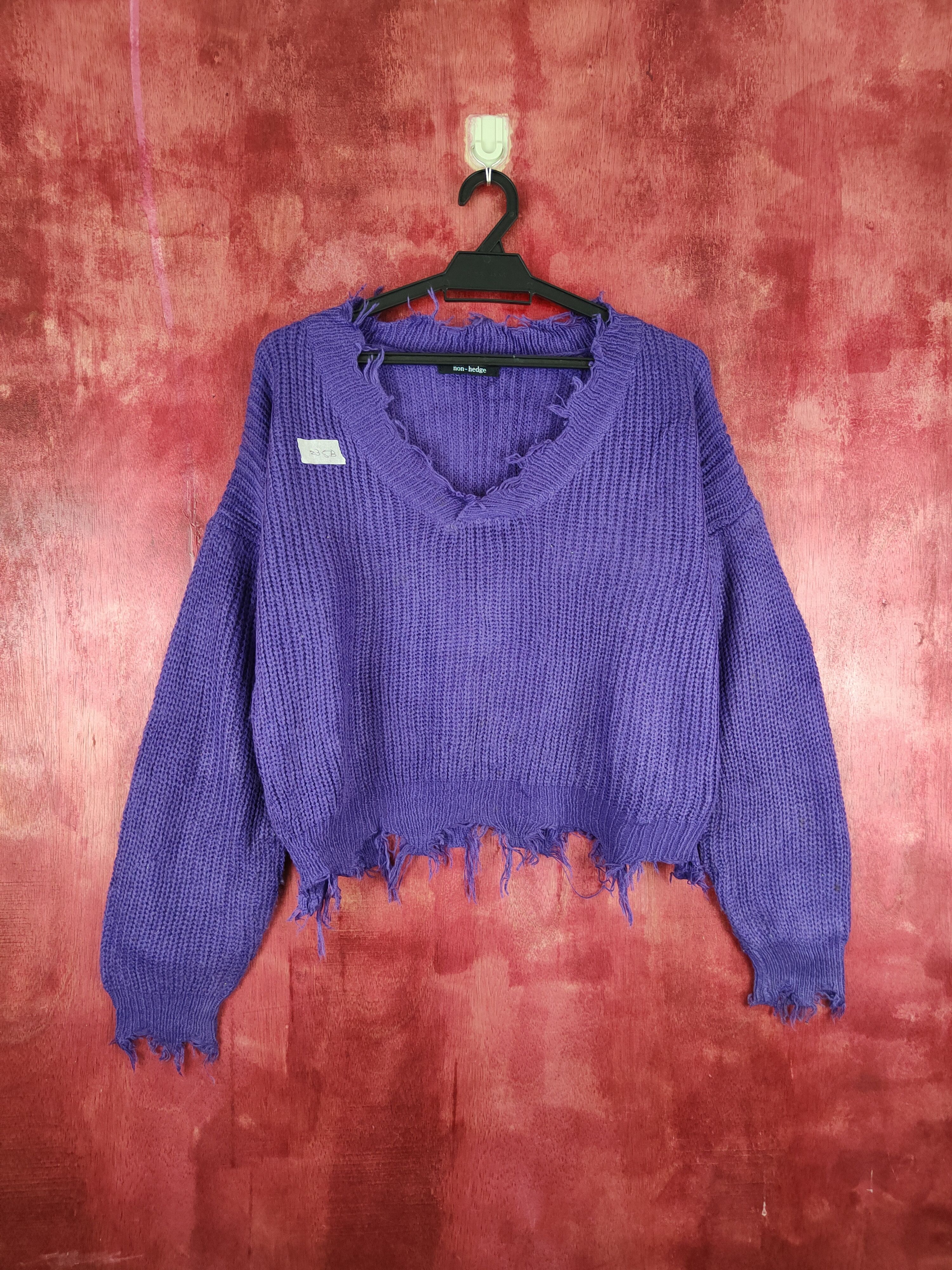 Non-hedge Purple ripped distressed Knitwear #235BDLL