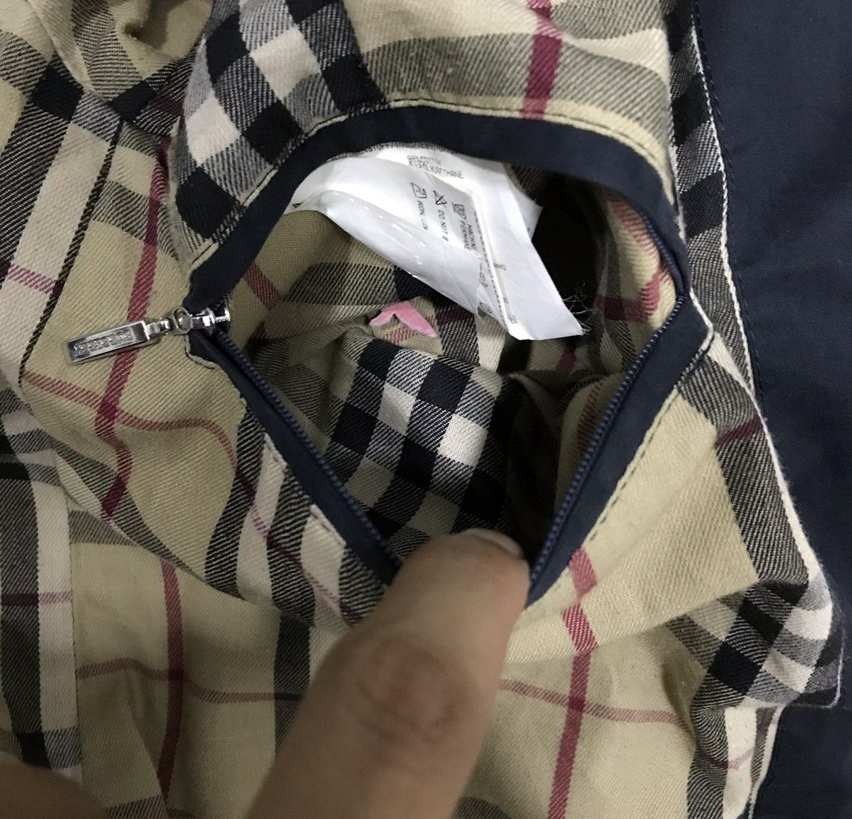 Burberry BURBERRY LONDON NOVA CHECK LONG JACKET COAT Size US M / EU 48-50 / 2 - 17 Thumbnail