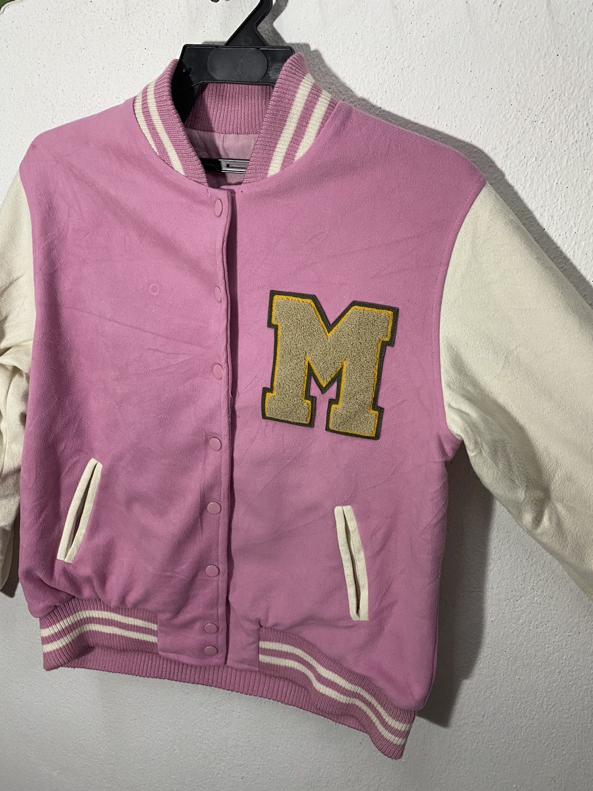 Japanese Brand unbrand M versity embroidered jacket Size US XL / EU 56 / 4 - 5 Thumbnail