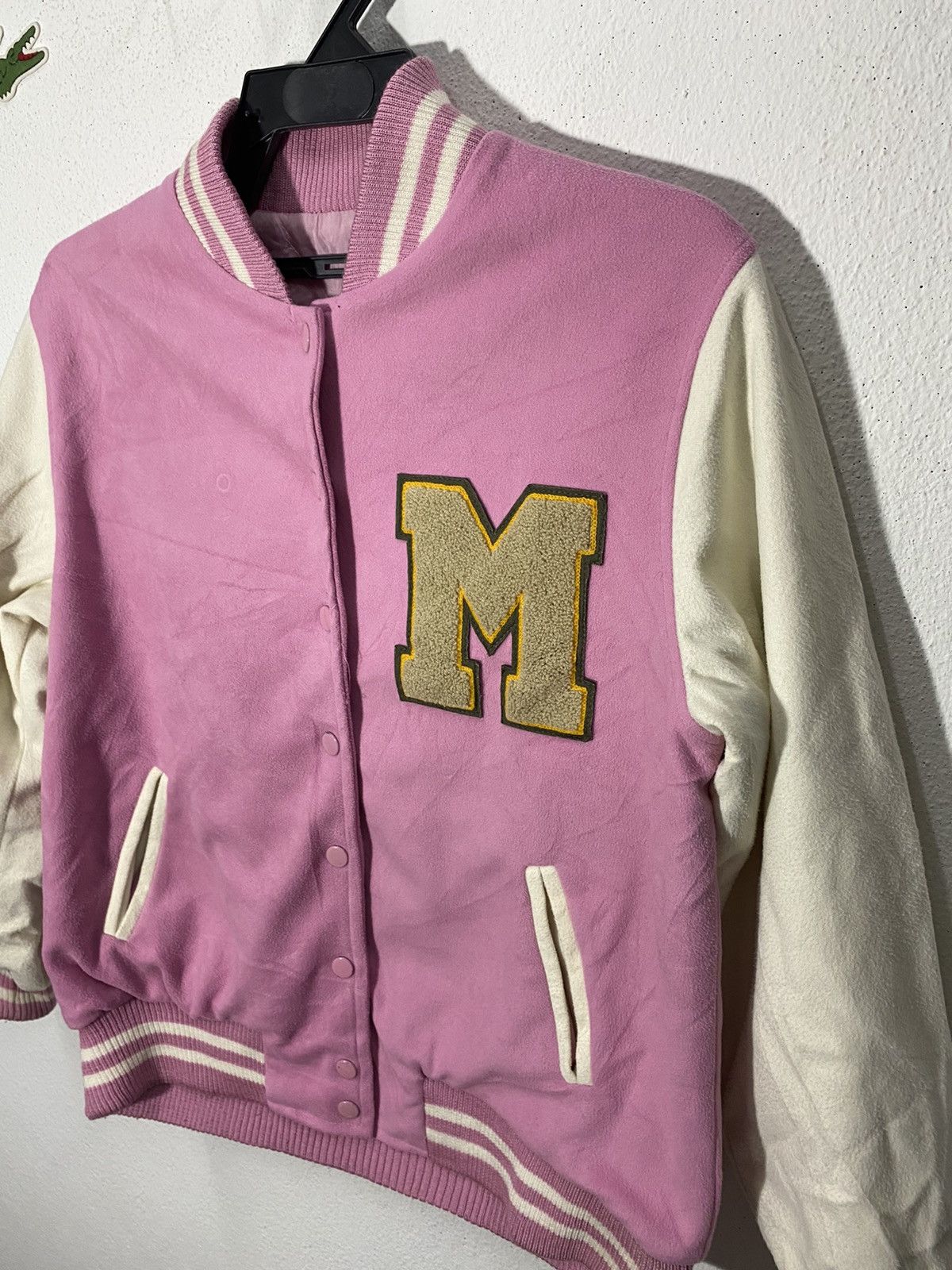 Japanese Brand unbrand M versity embroidered jacket Size US XL / EU 56 / 4 - 3 Thumbnail