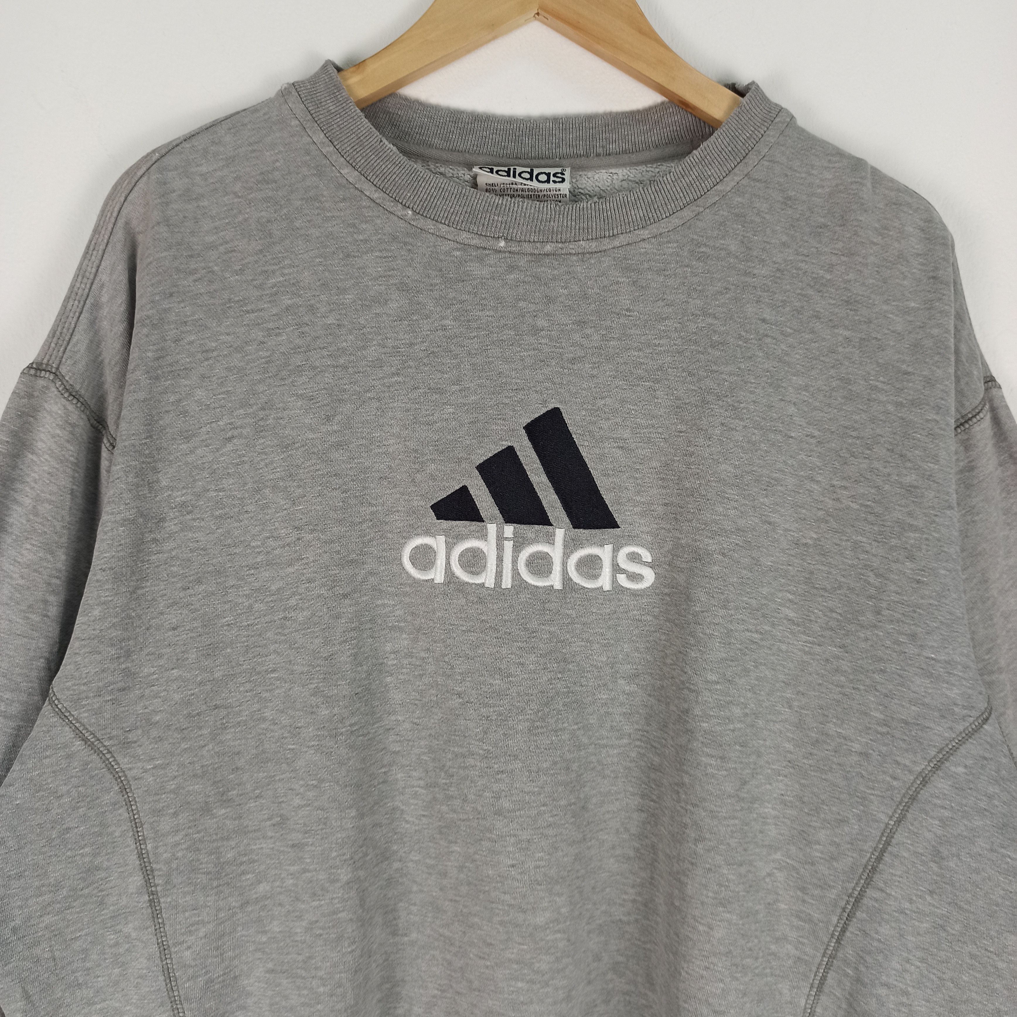 Adidas 🔥STEALS🔥 Distressed Adidas Sweatshirt Spell Out Logo Size US M / EU 48-50 / 2 - 2 Thumbnail