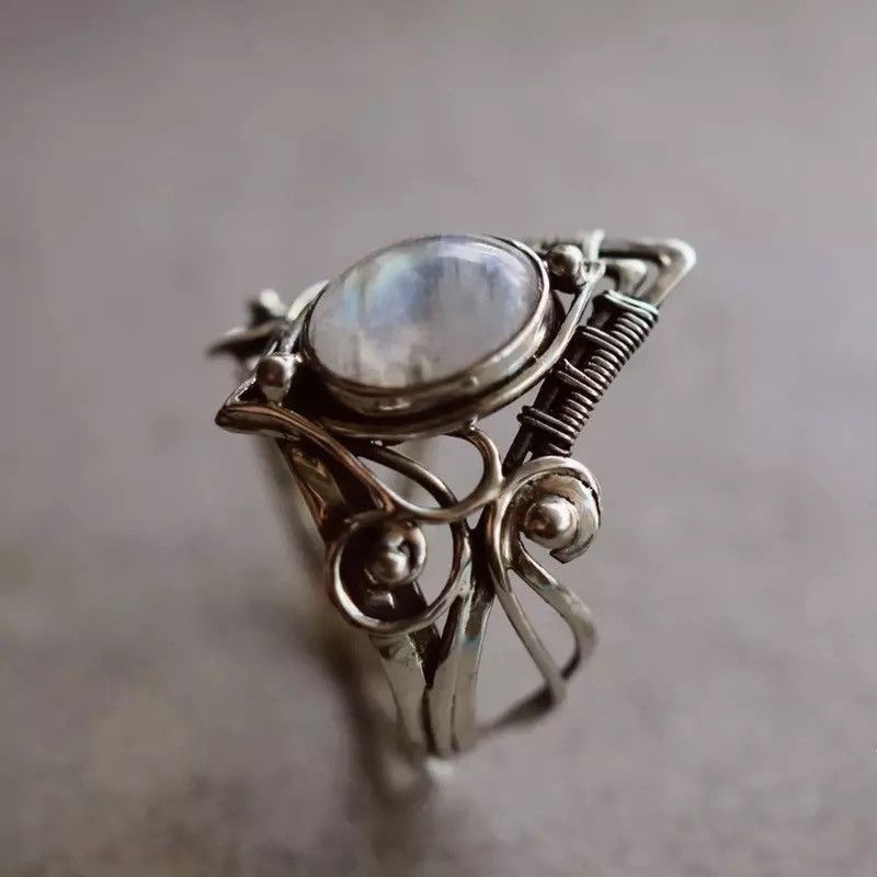Jewelry Vintage Antique Moonstone Big Healing Crystal Ring Size ONE SIZE - 4 Thumbnail