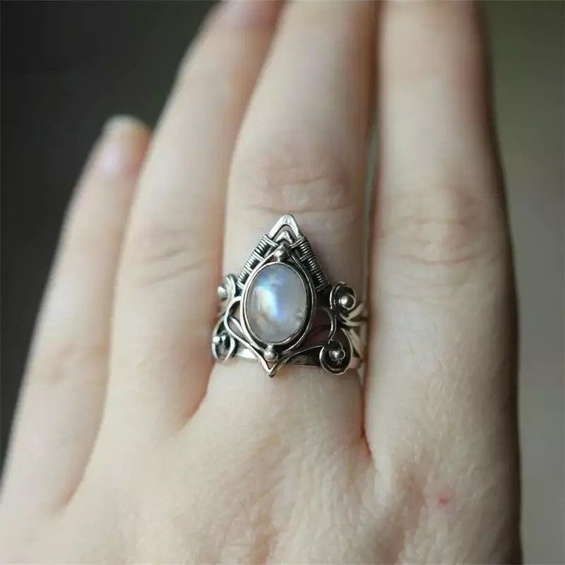 Jewelry Vintage Antique Moonstone Big Healing Crystal Ring Size ONE SIZE - 2 Thumbnail