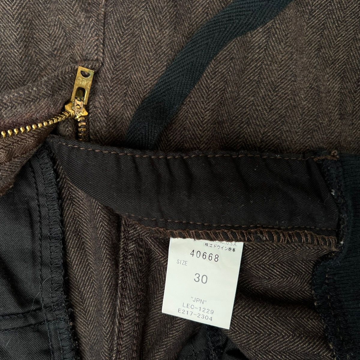 Japanese Brand × Lee VINTAGE LEE HERRINGBONE DRAWSTRING CARGO PANTS Size US 30 / EU 46 - 21 Thumbnail