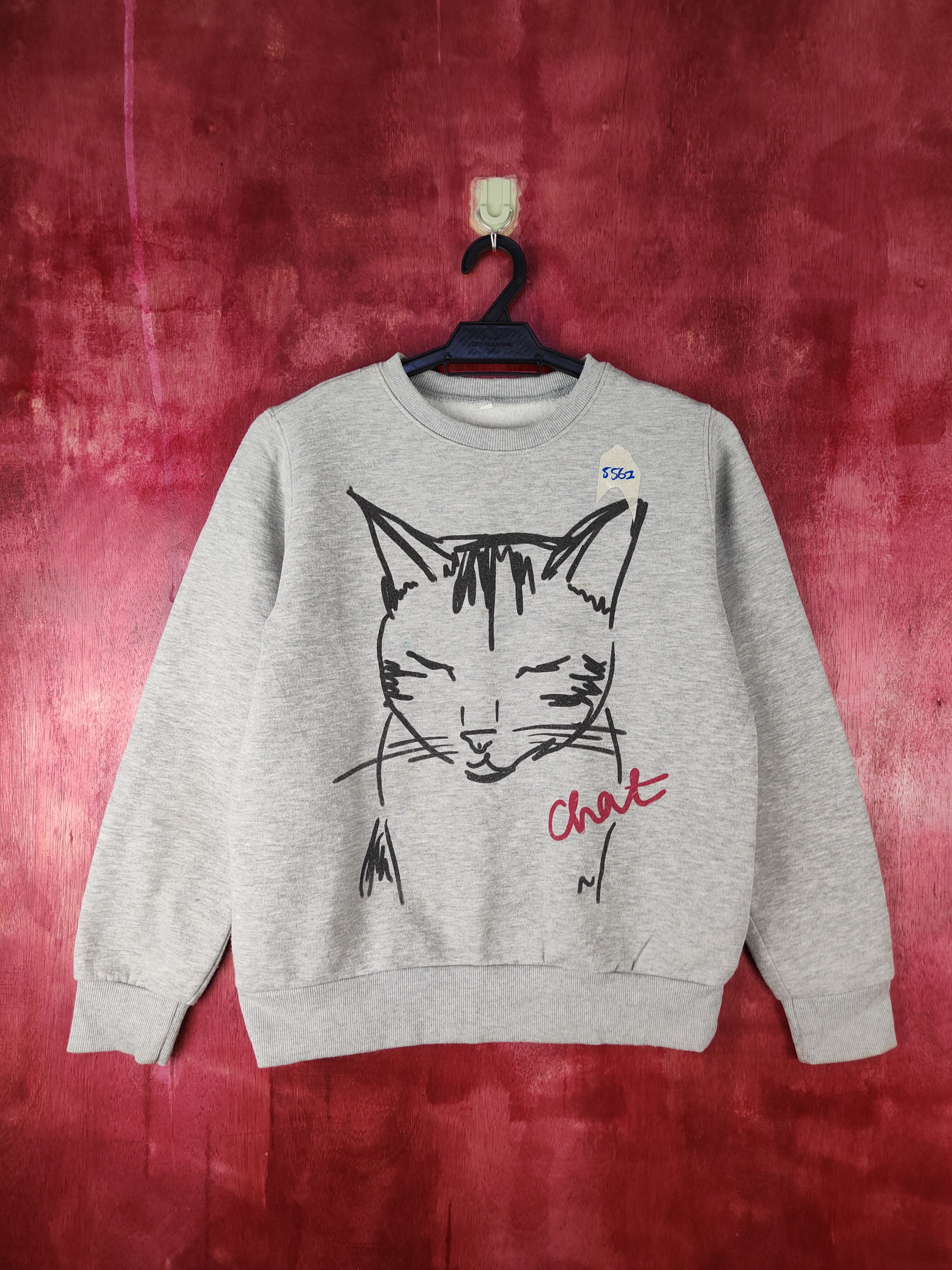 image of Vintage Chat-Cat Big Cat Gray Sweatshirt S591 in Grey, Women's (Size Small)