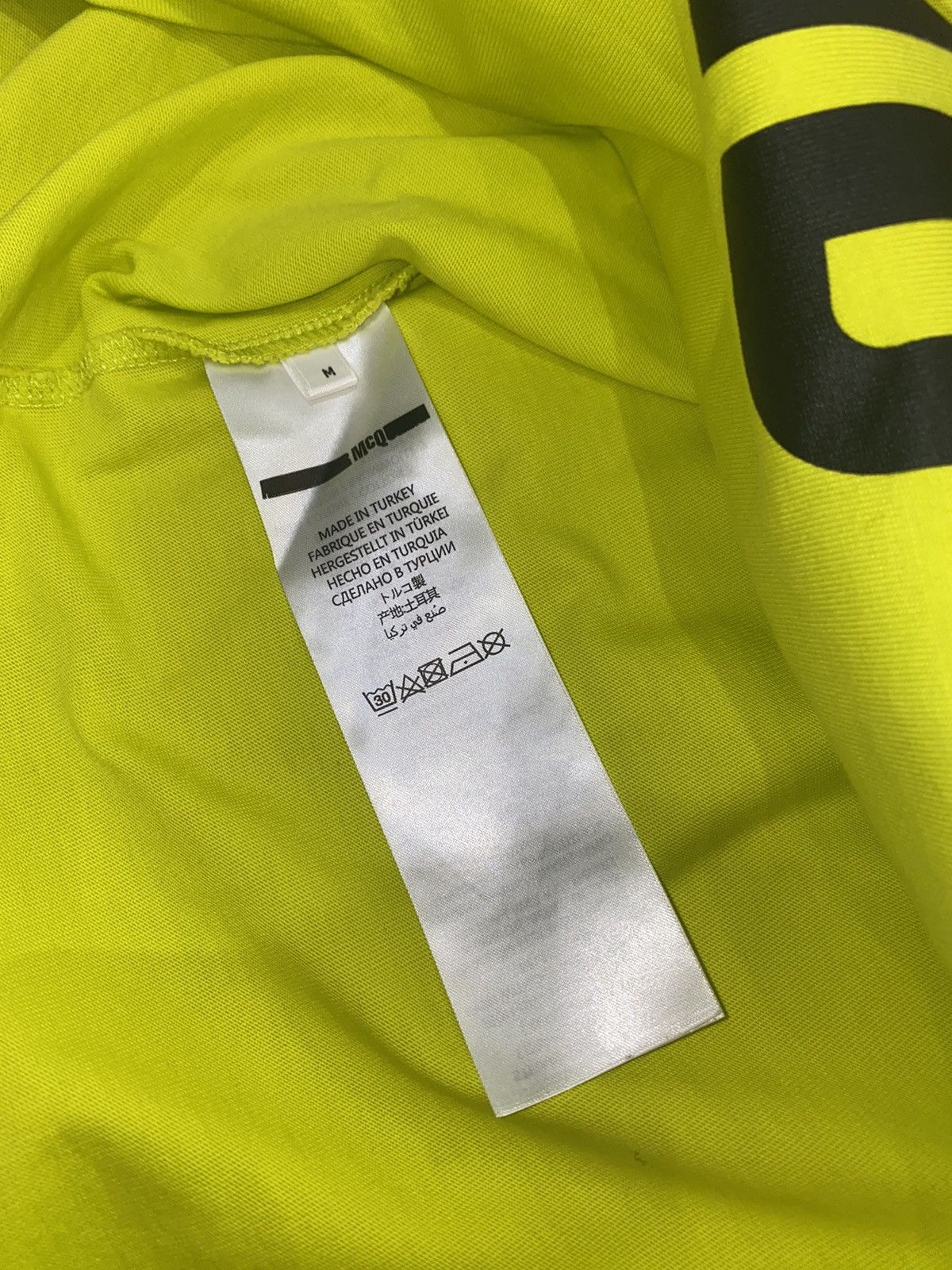 Alexander McQueen SS19 Alexander McQueen Planet Logo Yellow T-Shirt Size US M / EU 48-50 / 2 - 12 Thumbnail