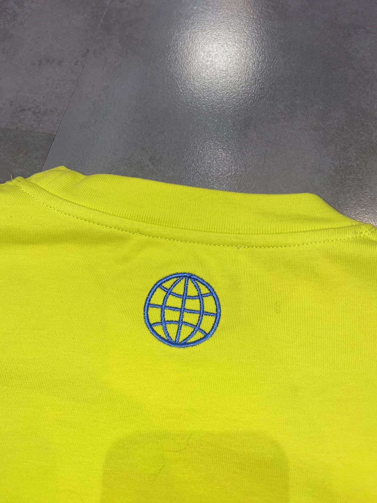 Alexander McQueen SS19 Alexander McQueen Planet Logo Yellow T-Shirt Size US M / EU 48-50 / 2 - 10 Thumbnail