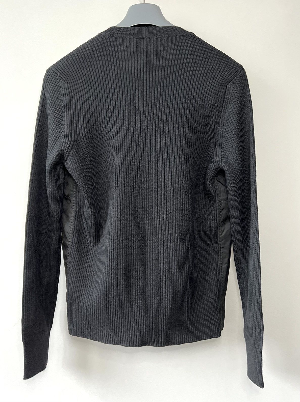 Prada 🧶$1.7K VALUE🧶Prada Nylon Knit Sweater with triangle logo Size US L / EU 52-54 / 3 - 3 Thumbnail