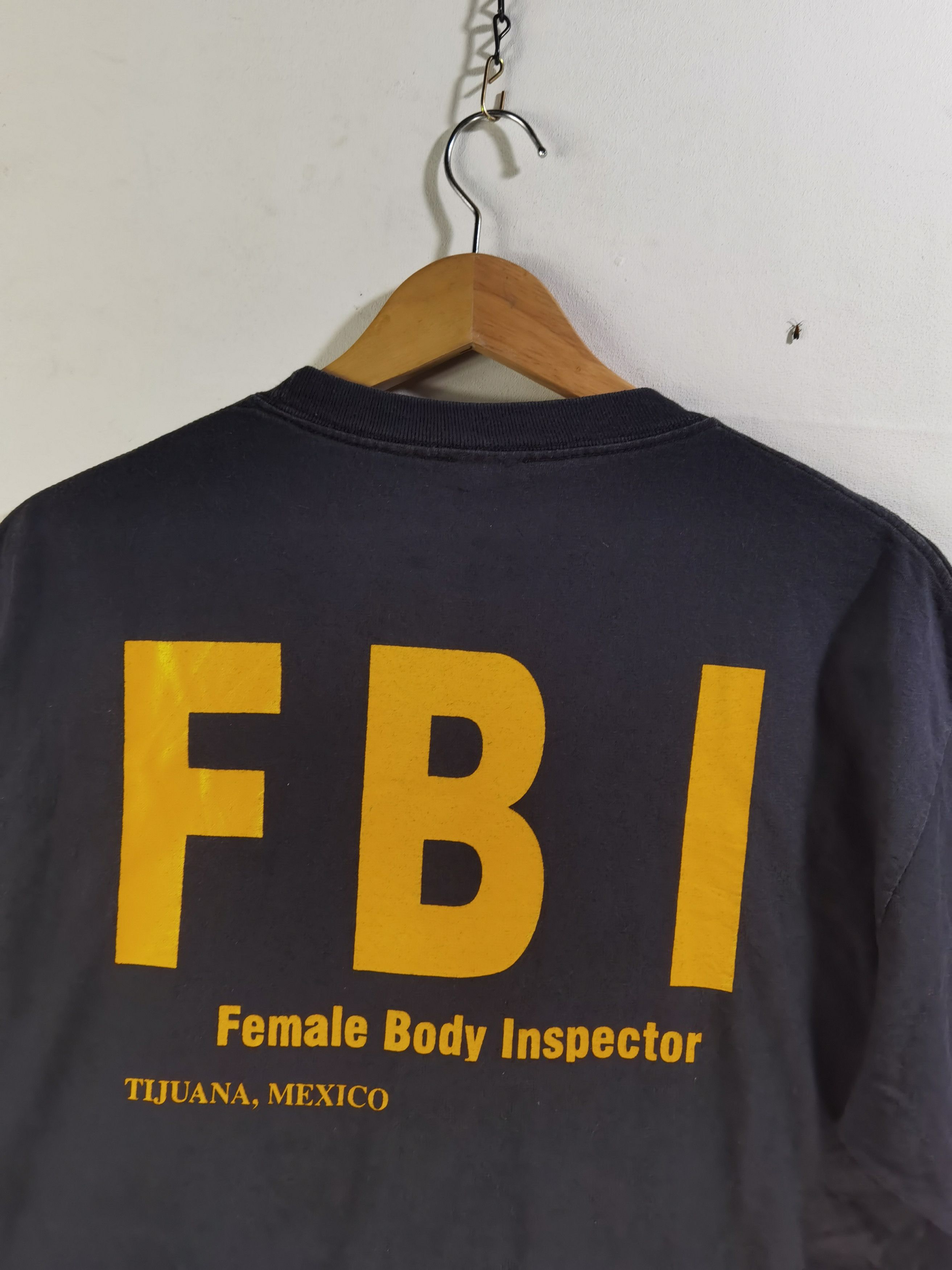 Vintage T5 FBI Female body inspector parody statement tee sexy sex Size US L / EU 52-54 / 3 - 2 Thumbnail