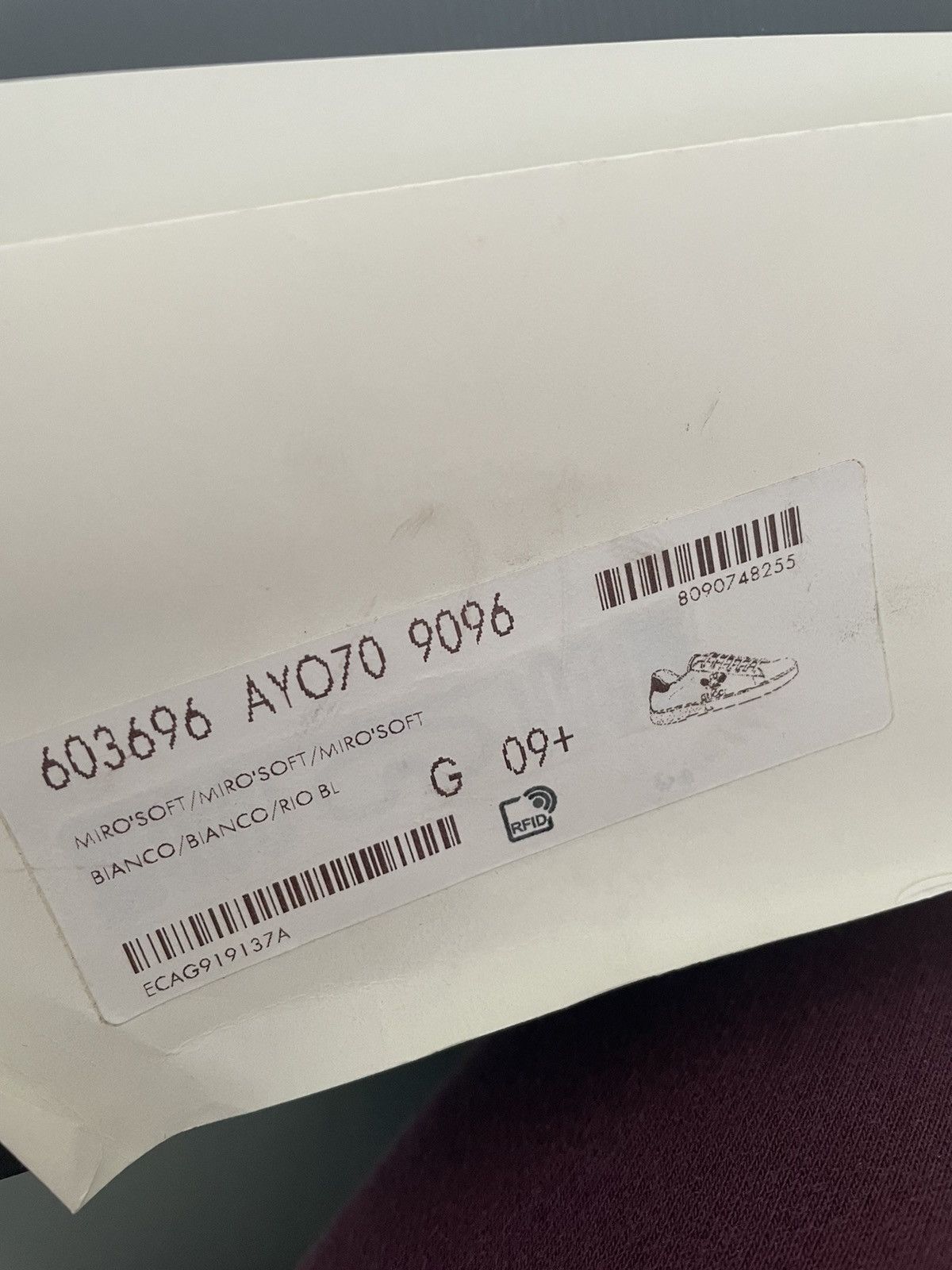 Gucci Rare Brand NEW Super Runway Embroidery Tennis Logo Sneaker Size US 10 / EU 43 - 21 Thumbnail