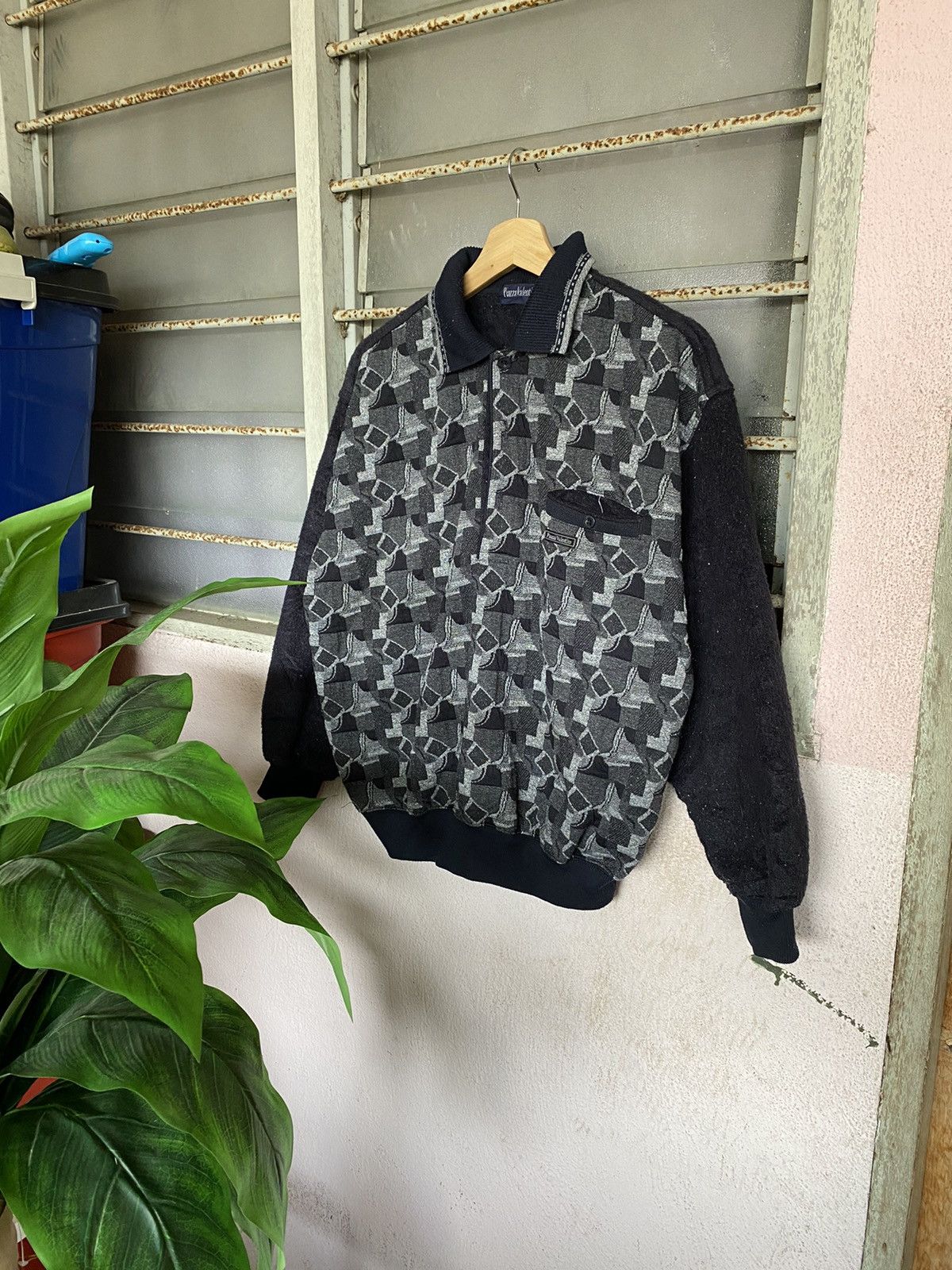image of Italian Designers Steals Vintage Piazza Valentino in Blue Black, Men's (Size Medium)
