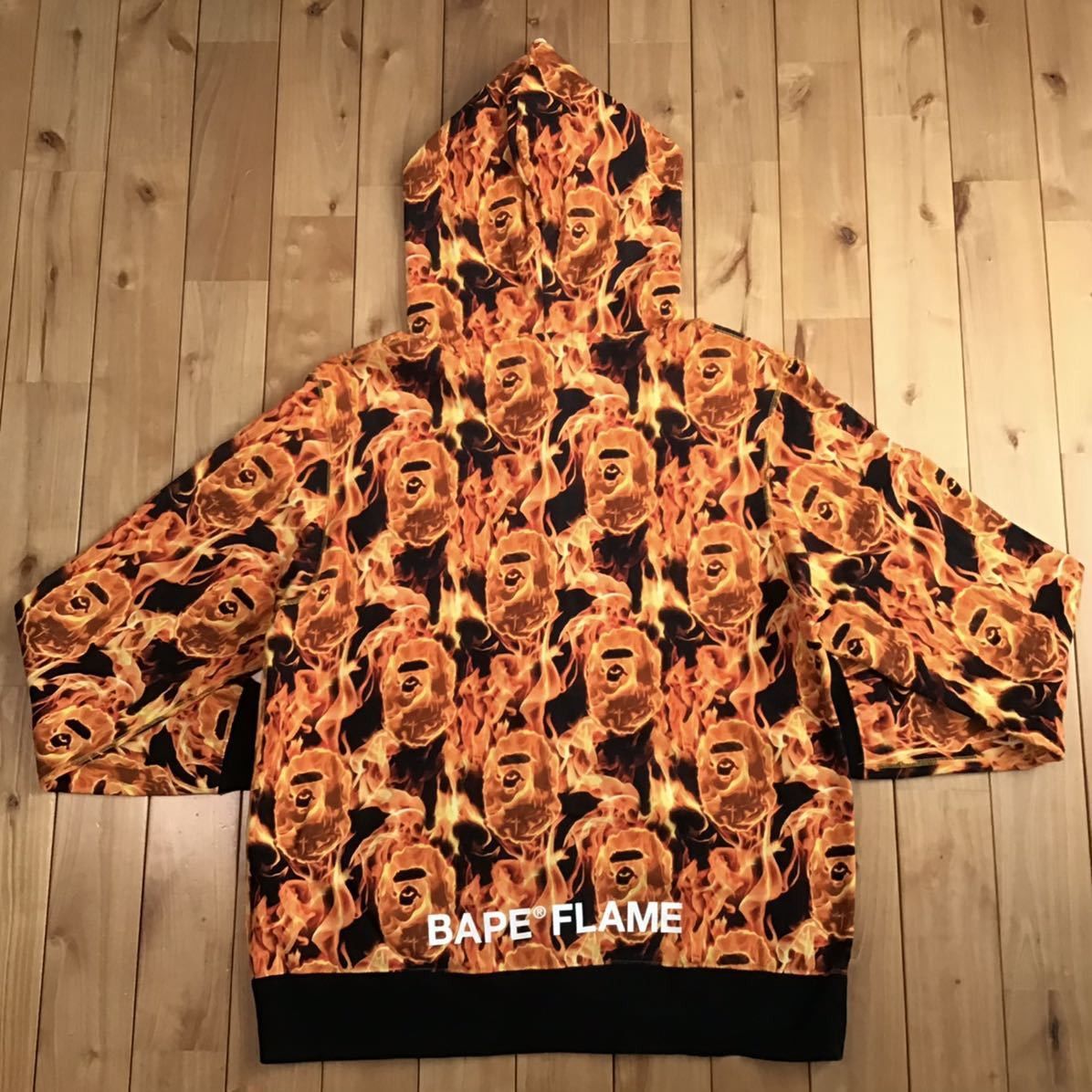 Bape 🔥XL🔥 BAPE FLAME full zip hoodie Fire a bathing ape Size US XL / EU 56 / 4 - 2 Thumbnail