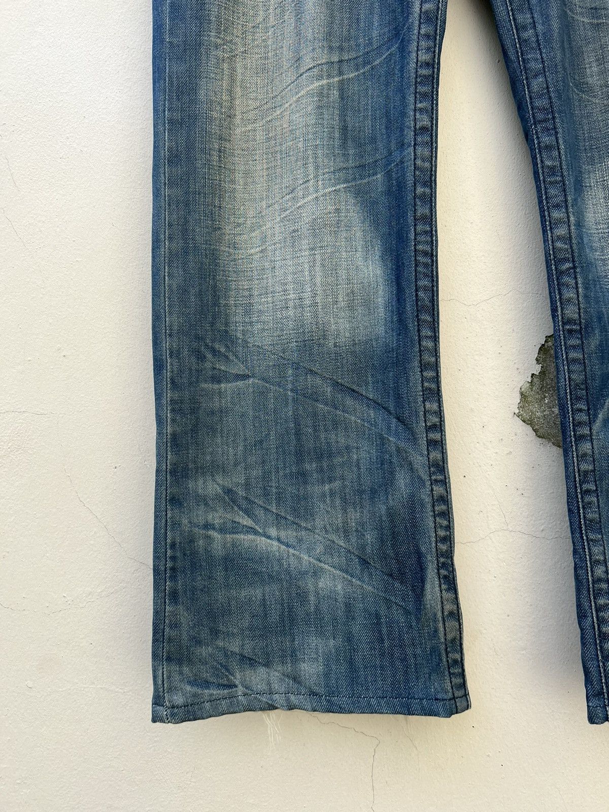 Robins Jeans Robin’s Jeans Distress Fade Blue Denim Wide Leg Jeans Size US 32 / EU 48 - 11 Thumbnail
