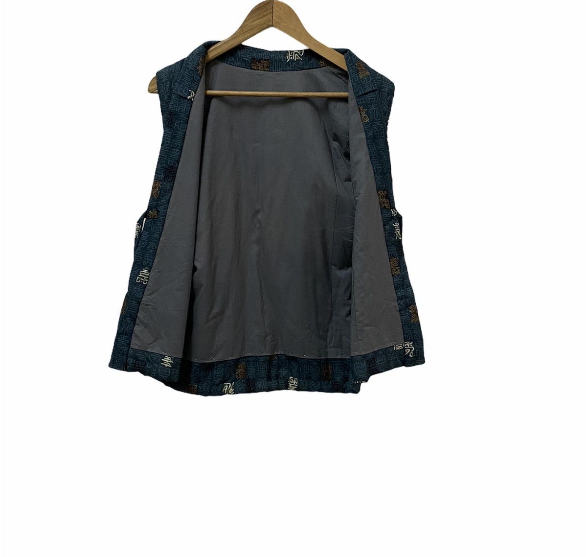 Japanese Brand Vintage Kimono Haori Japanese Traditional Wear Vest Size US S / EU 44-46 / 1 - 3 Thumbnail