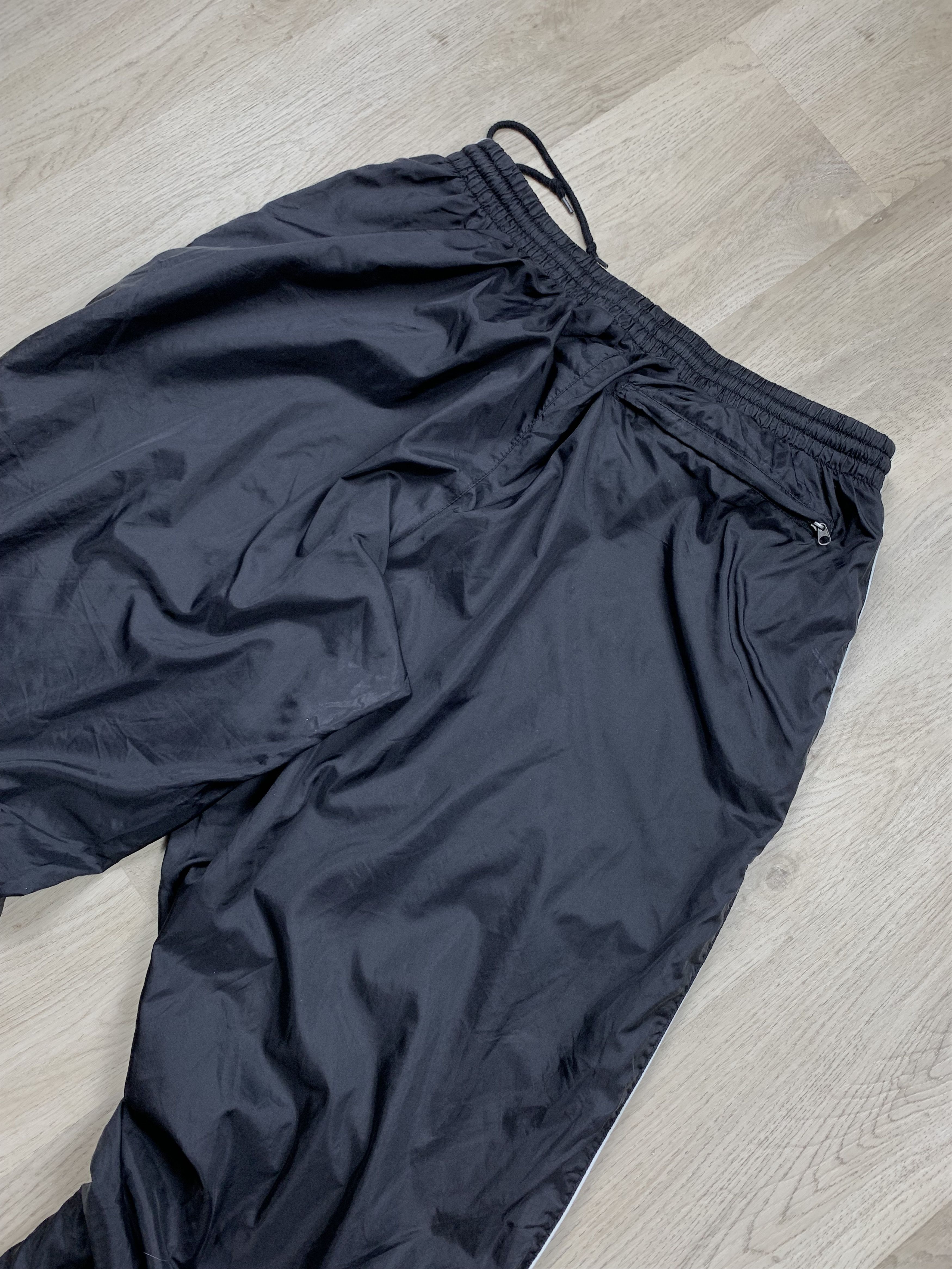 Nike × Vintage Nike Vintage Mens Nylon Pants Drill Y2K Size US 36 / EU 52 - 7 Thumbnail