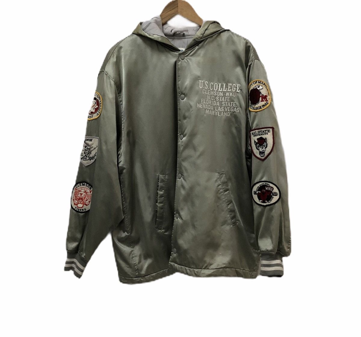 Vintage Vintage Varsity Full Patches U.s College Hooded Jacket Size US L / EU 52-54 / 3 - 1 Thumbnail