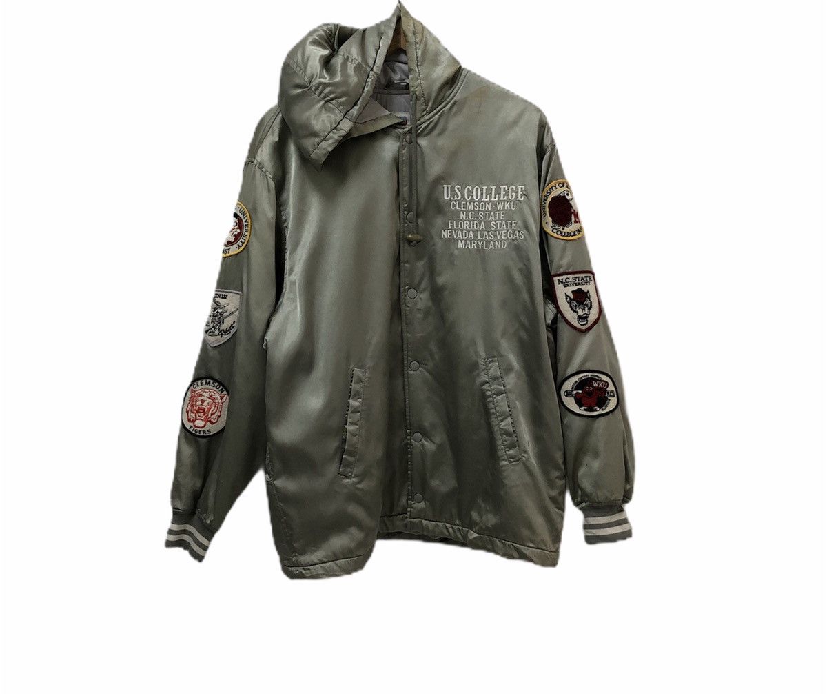 Vintage Vintage Varsity Full Patches U.s College Hooded Jacket Size US L / EU 52-54 / 3 - 5 Thumbnail