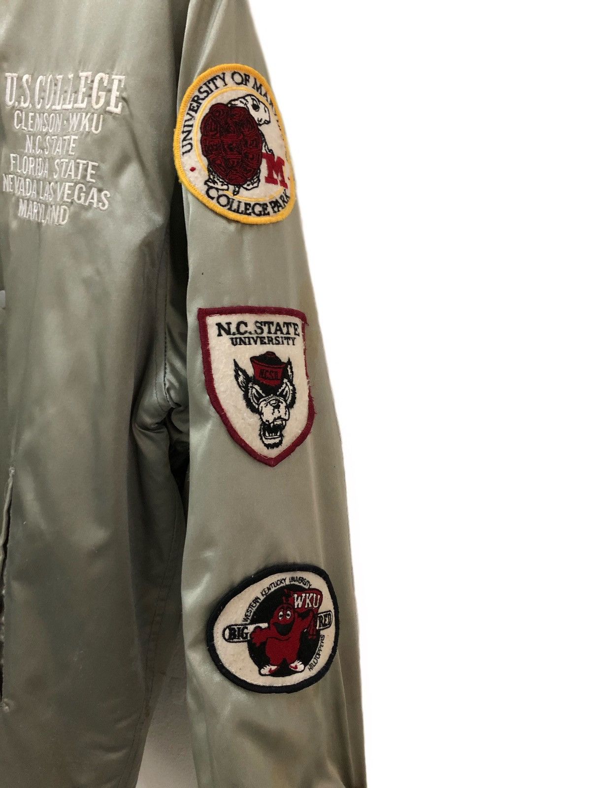 Vintage Vintage Varsity Full Patches U.s College Hooded Jacket Size US L / EU 52-54 / 3 - 9 Thumbnail