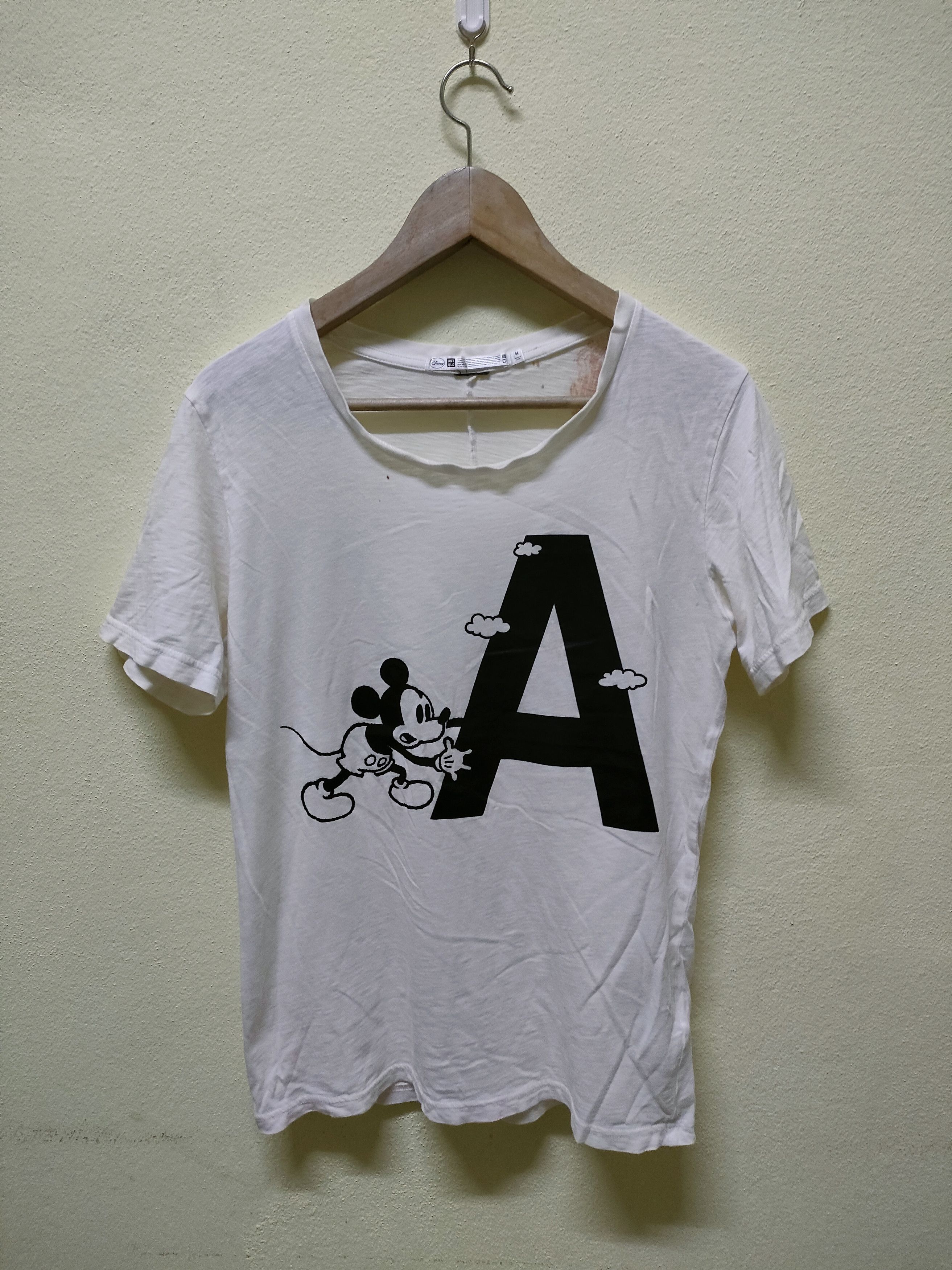 Jun Takahashi × Uniqlo Distressed Uniqlo x Undercover T-shirt Size US M / EU 48-50 / 2 - 1 Thumbnail