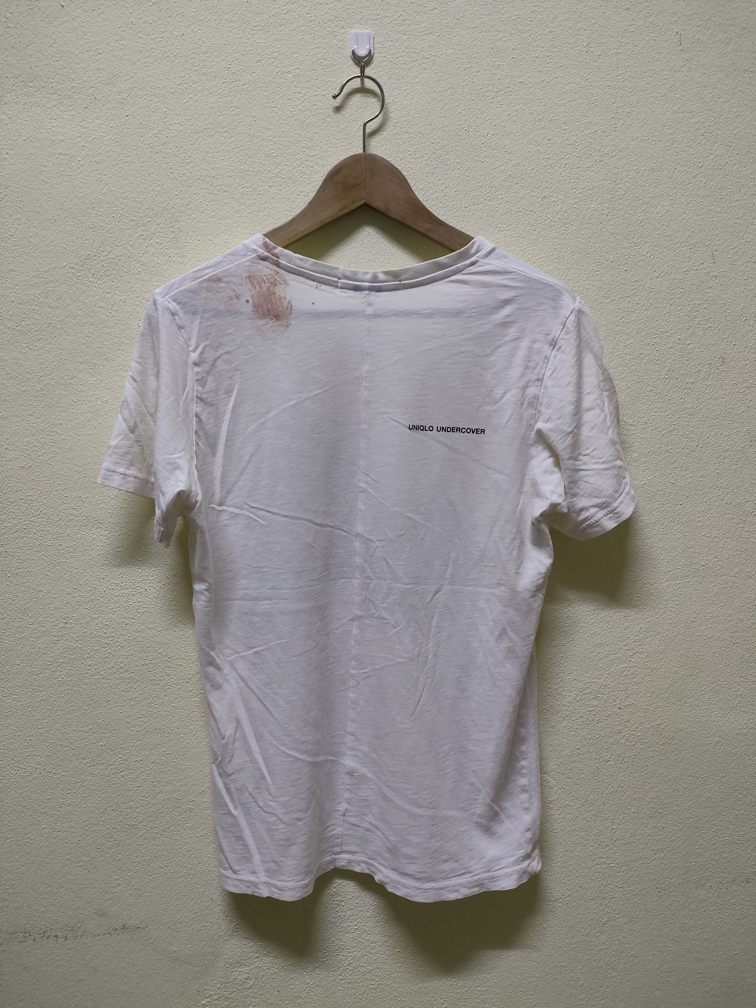 Jun Takahashi × Uniqlo Distressed Uniqlo x Undercover T-shirt Size US M / EU 48-50 / 2 - 4 Thumbnail