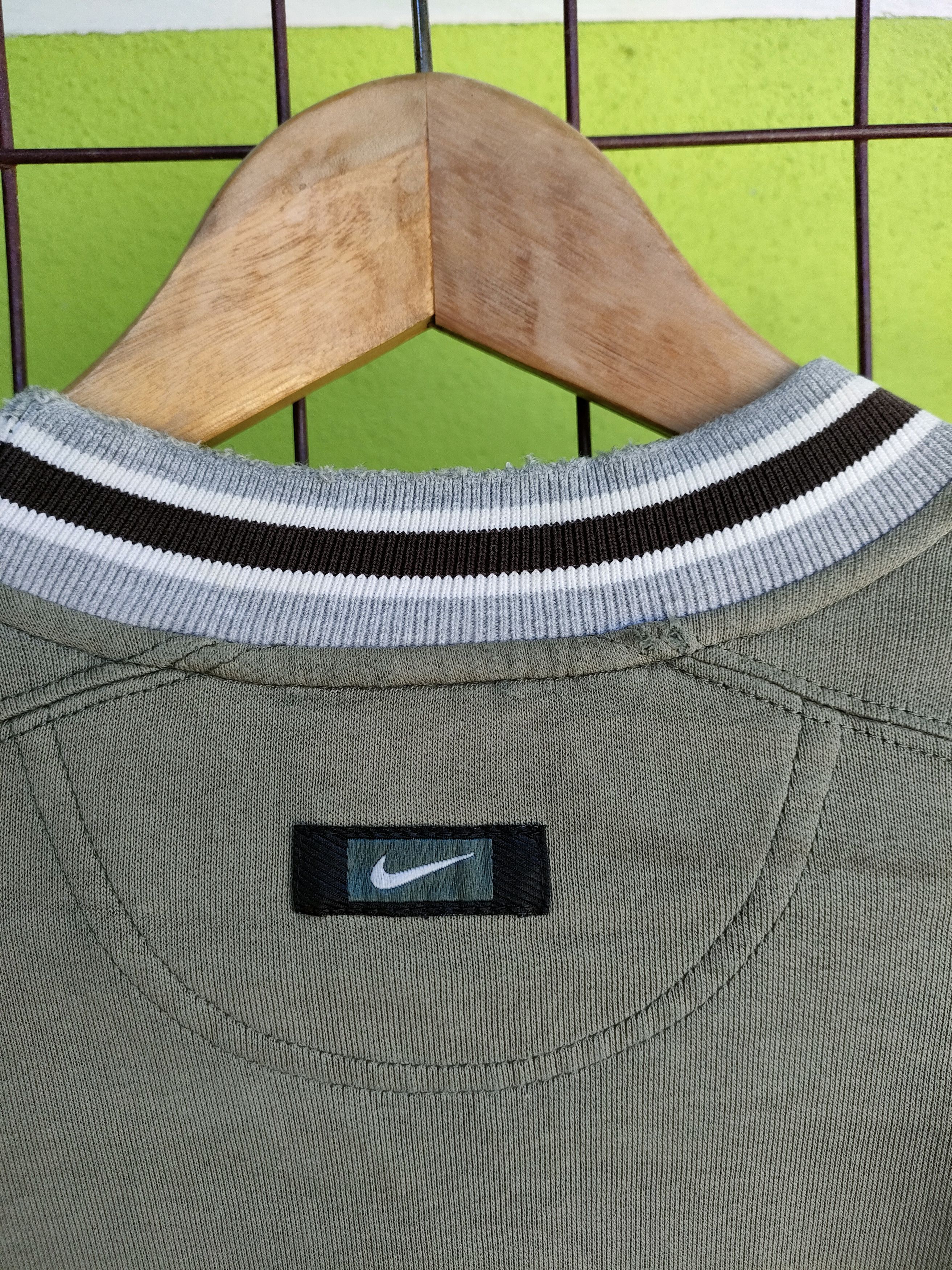 Nike × Vintage Vintage Nike Big Swoosh Distressed Sweetshirts Size US L / EU 52-54 / 3 - 8 Thumbnail