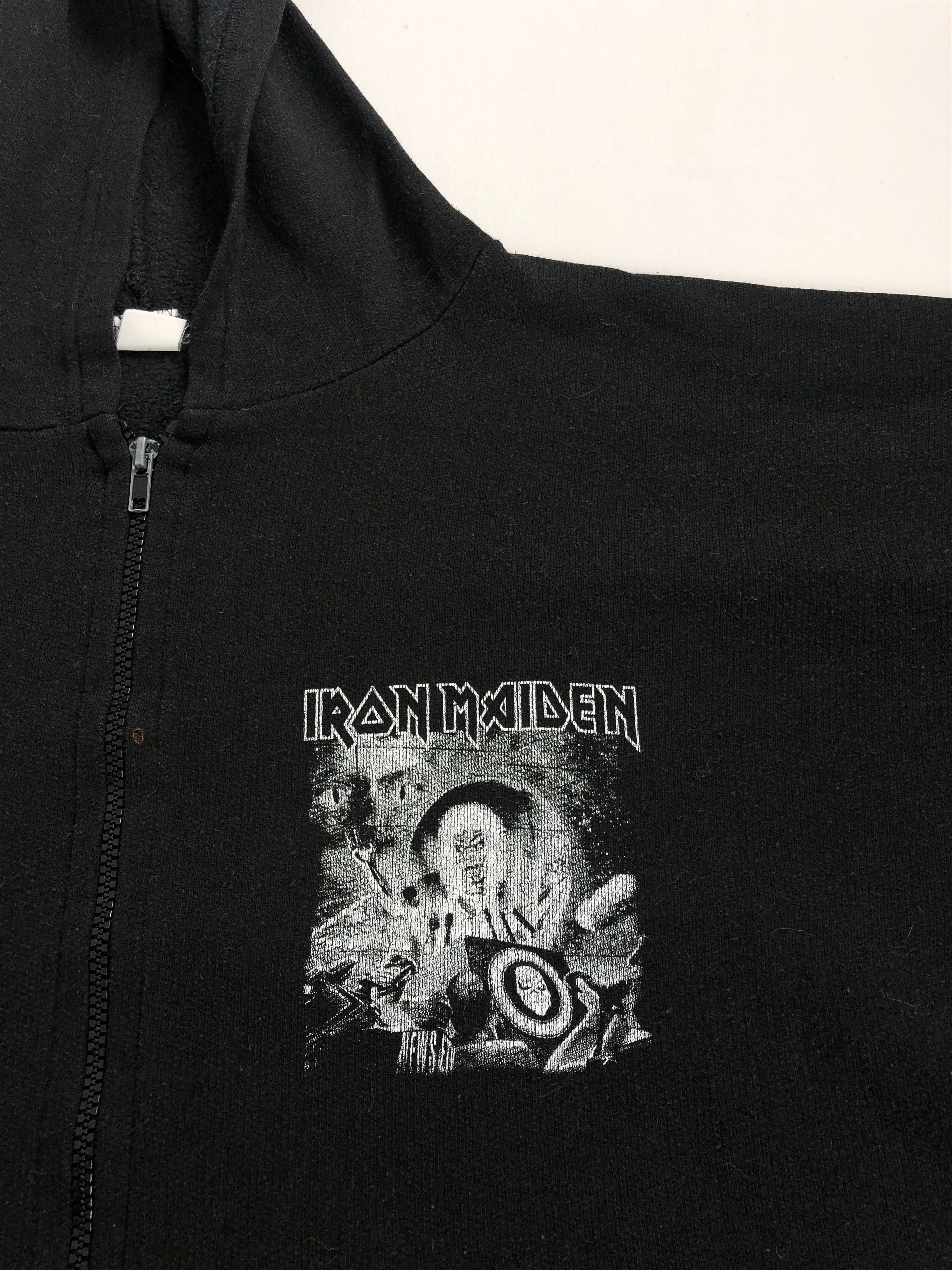Band Tees Vintage 90s Iron Maiden Eddie Middle Finger Black Hoodie Size US XL / EU 56 / 4 - 7 Thumbnail