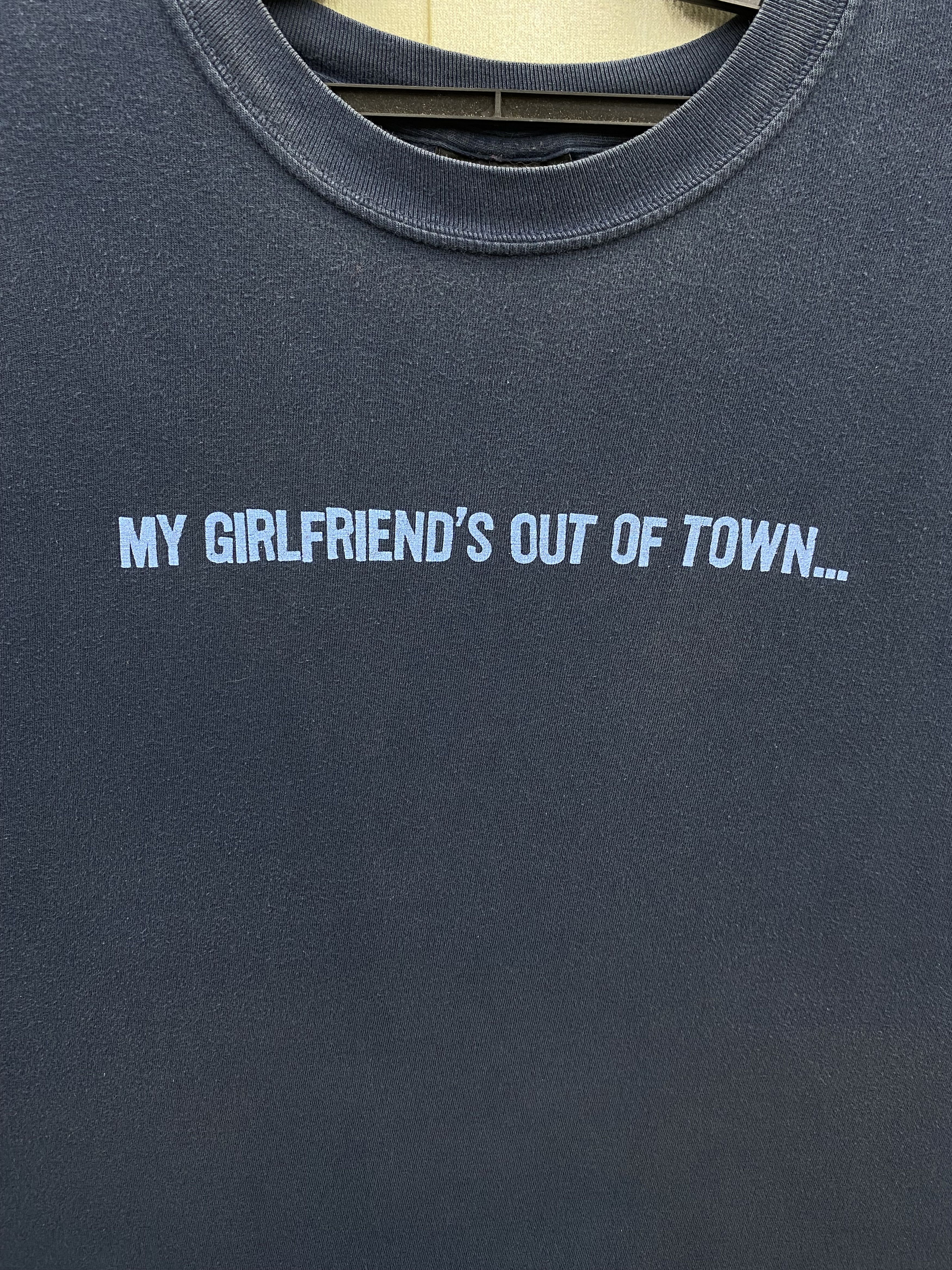 Vintage Vintage My Girlfriend Out Of Town Humor T-Shirt Size US XXL / EU 58 / 5 - 3 Thumbnail