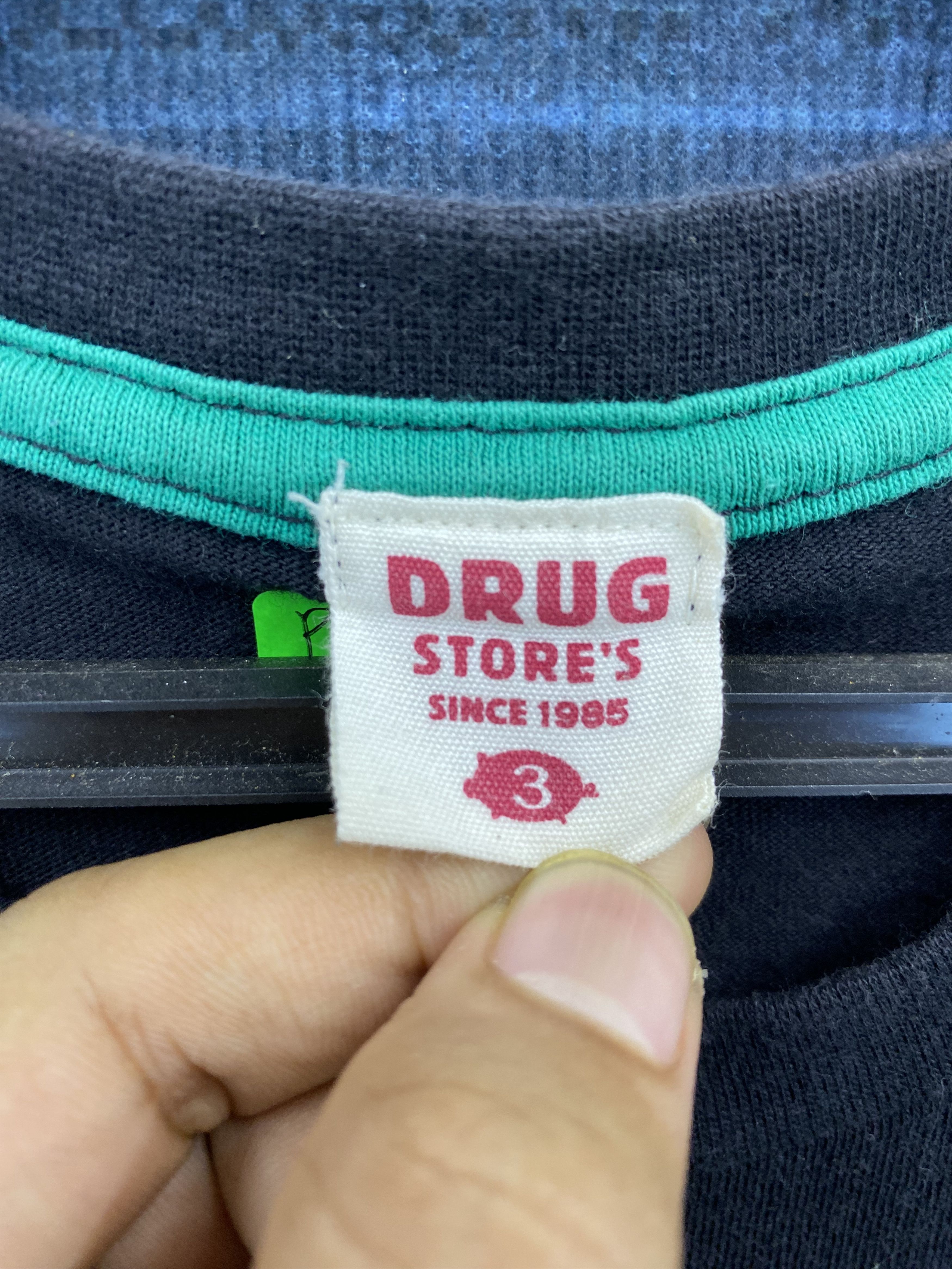 Japanese Brand × Vintage Japanese Brand Drug Store's T-Shirt Size US S / EU 44-46 / 1 - 10 Thumbnail