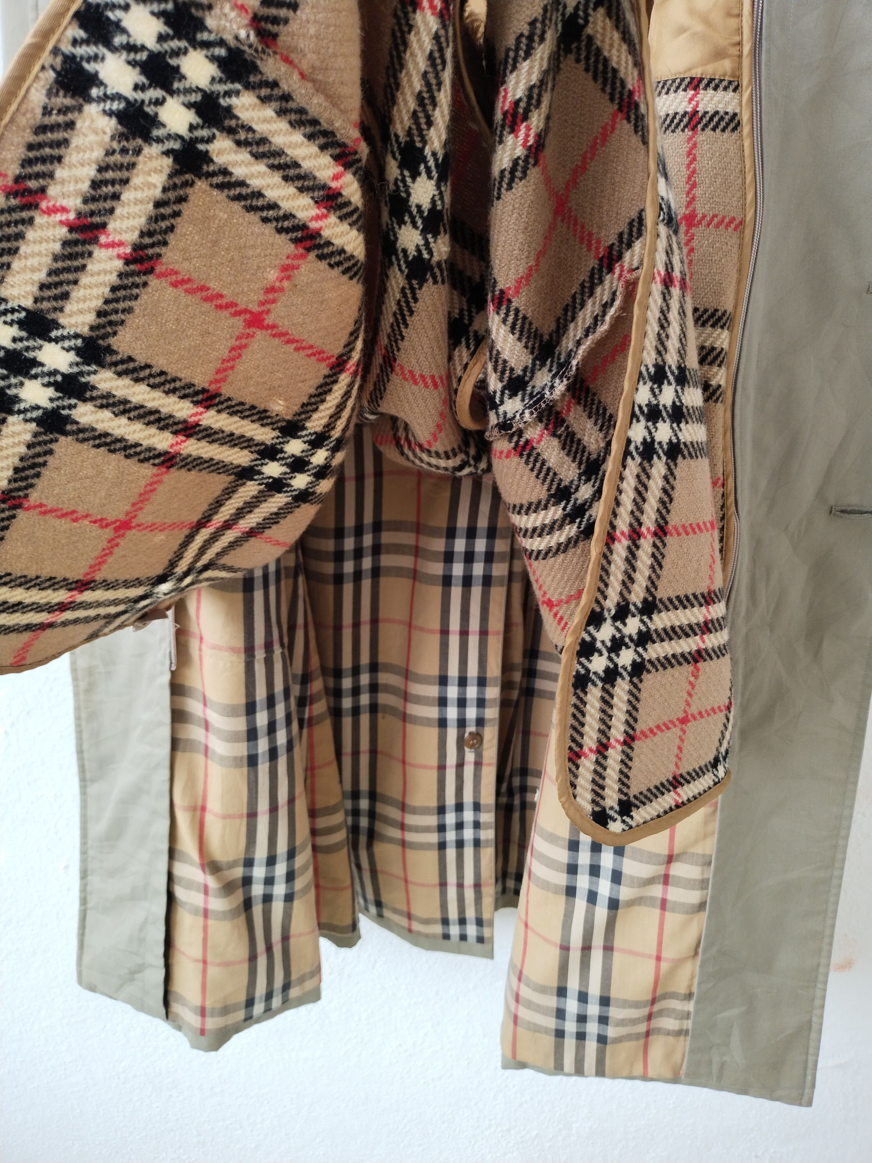 Burberry Vintage Burberry Trench Coat UNISEX Size L / US 10 / IT 46 - 13 Thumbnail
