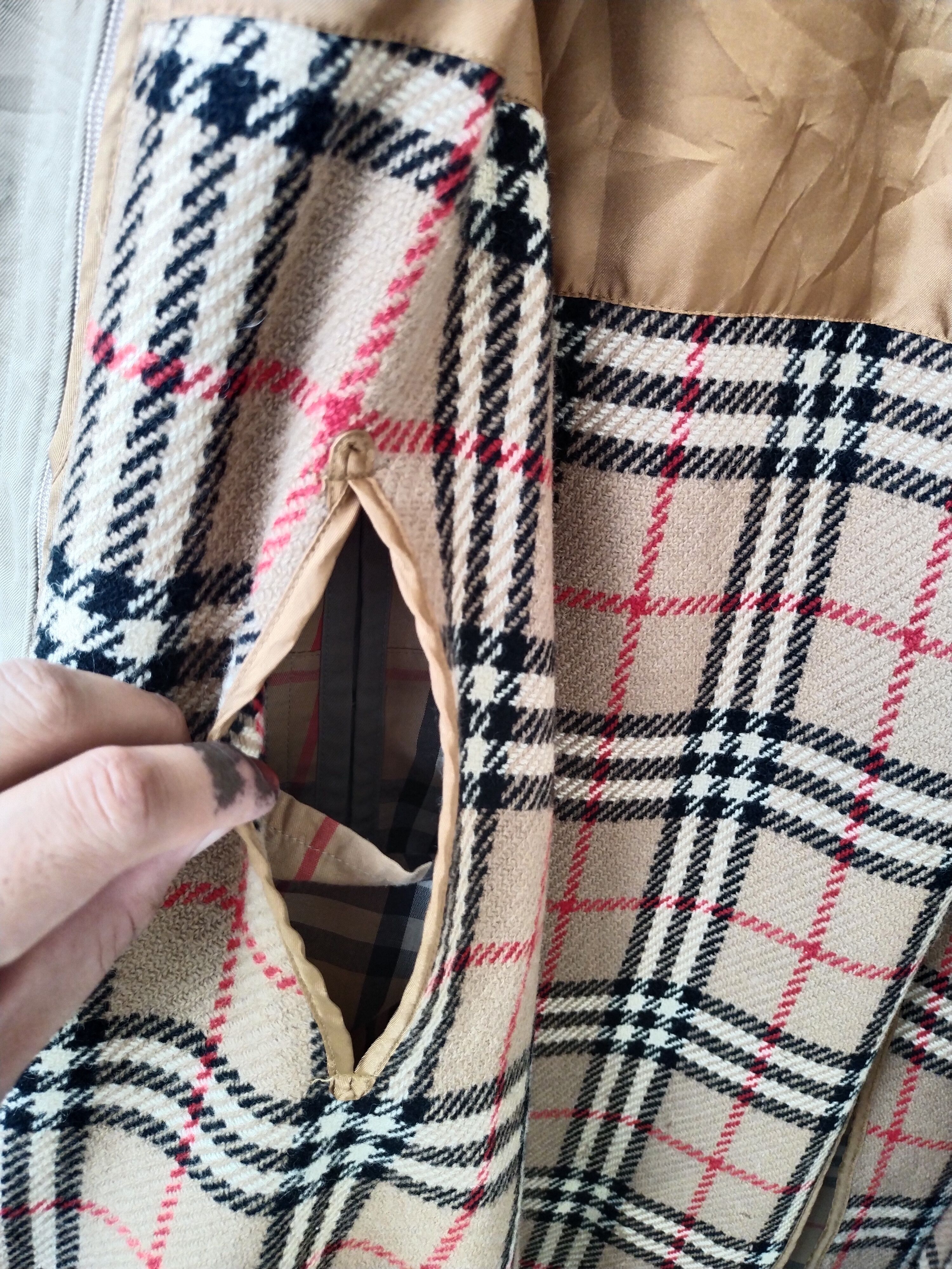 Burberry Vintage Burberry Trench Coat UNISEX Size L / US 10 / IT 46 - 17 Thumbnail