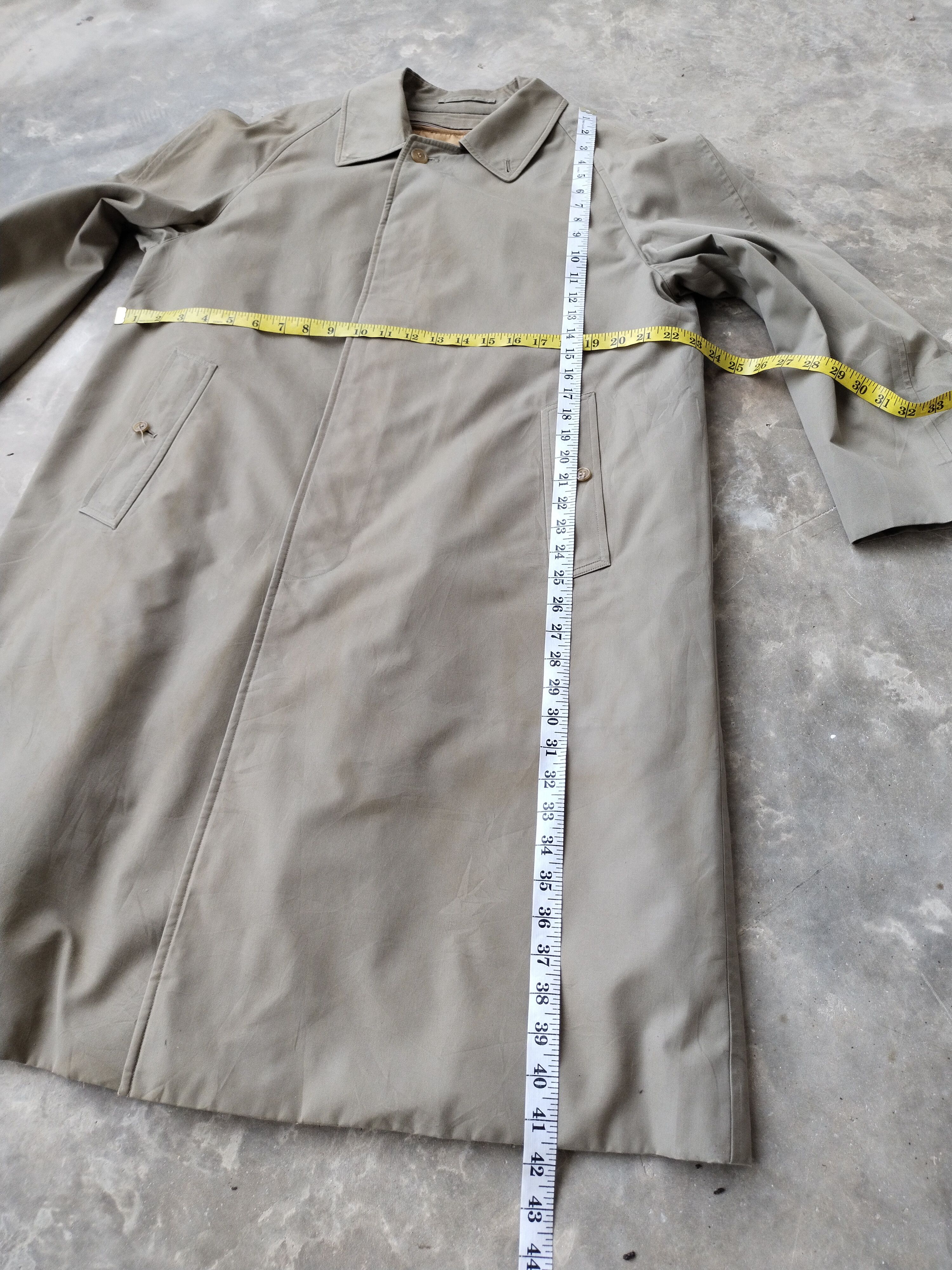 Burberry Vintage Burberry Trench Coat UNISEX Size L / US 10 / IT 46 - 18 Thumbnail