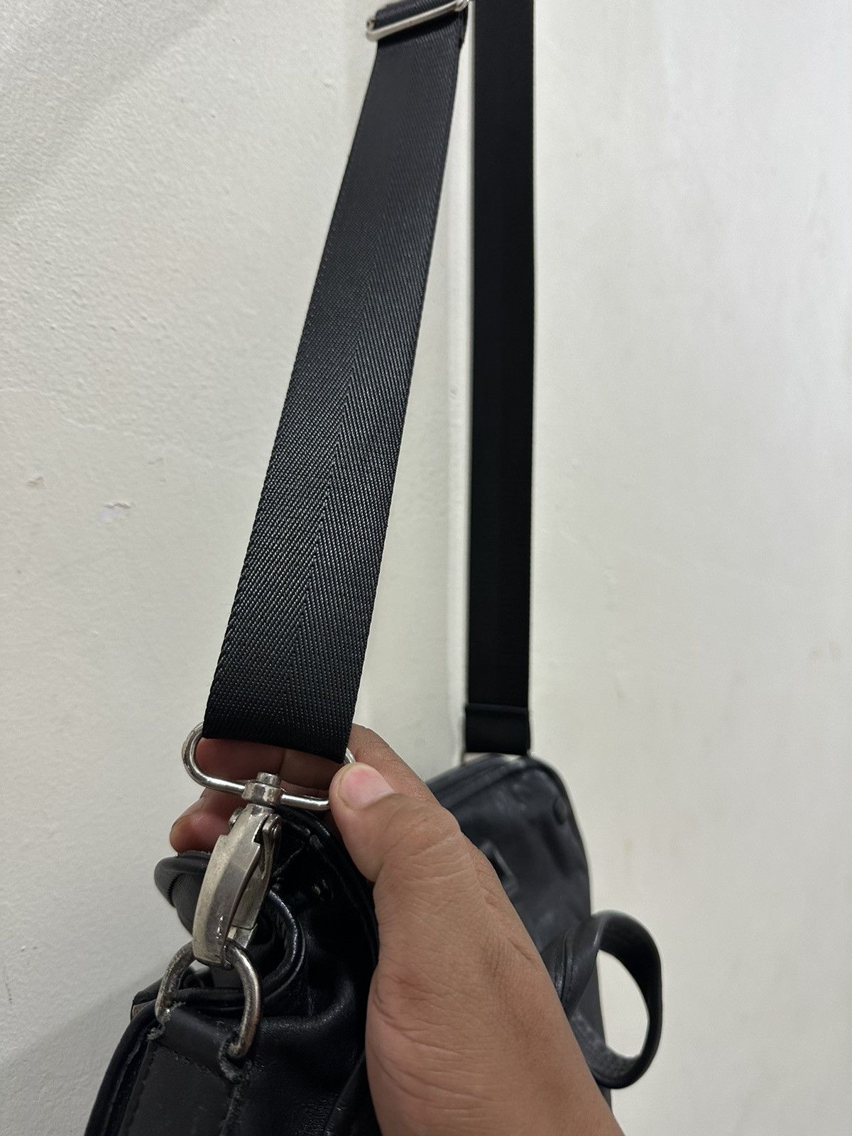 Salvatore Ferragamo VTG Salvatore Ferragamo Messenger+Sling Bag Size ONE SIZE - 12 Thumbnail