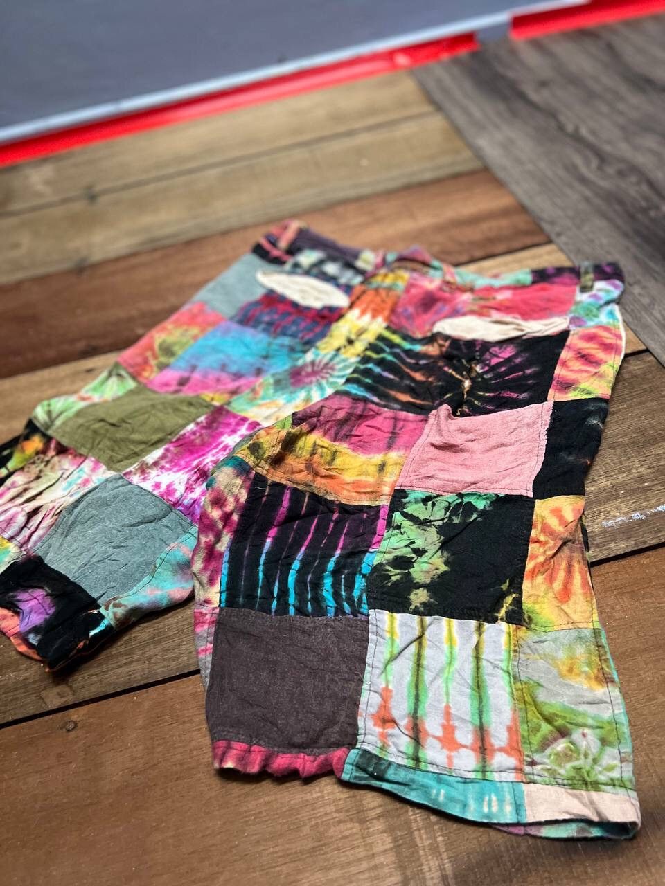 Japanese Brand TITICACA PATCHWORK TIE-DYE SHORT PANT SIZE 34 Size US 34 / EU 50 - 6 Thumbnail