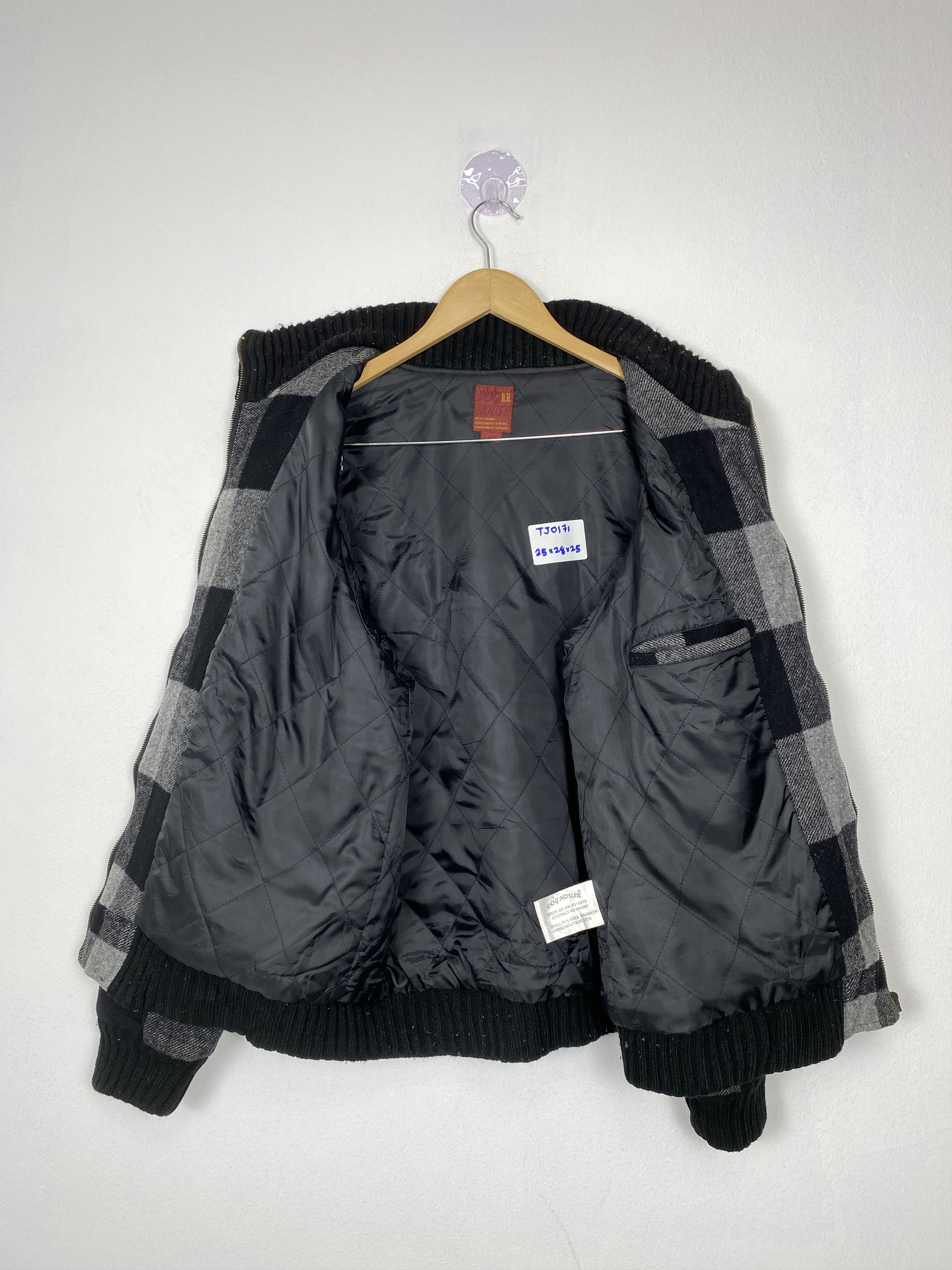 Japanese Brand Vintage Dog House Plaid Flannel Bomber Jacket - Size L Size US L / EU 52-54 / 3 - 4 Thumbnail