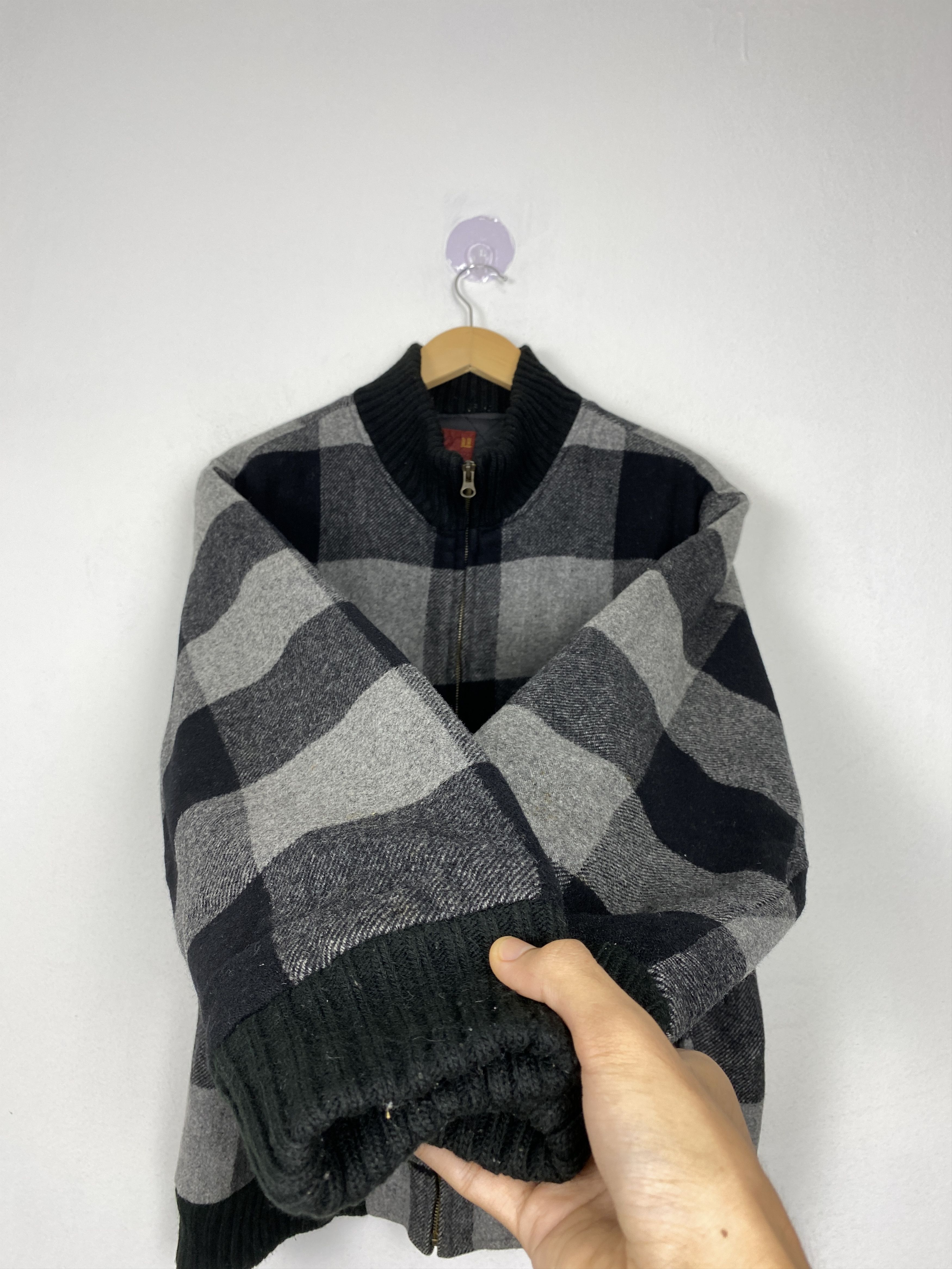 Japanese Brand Vintage Dog House Plaid Flannel Bomber Jacket - Size L Size US L / EU 52-54 / 3 - 3 Thumbnail