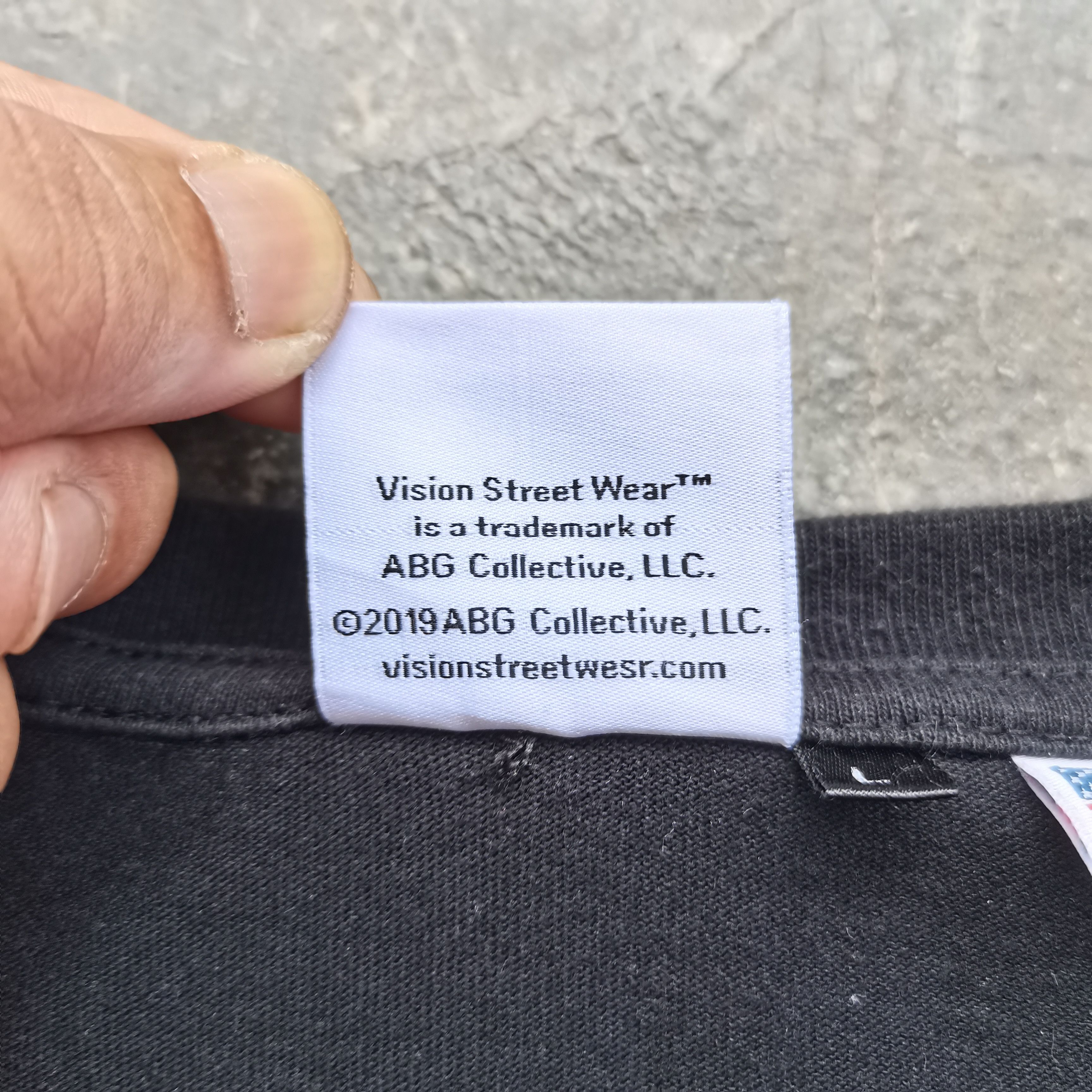 Vintage Flash Sale⚡Vintage VISION STREET WEAR Blank Tee Size US L / EU 52-54 / 3 - 7 Thumbnail