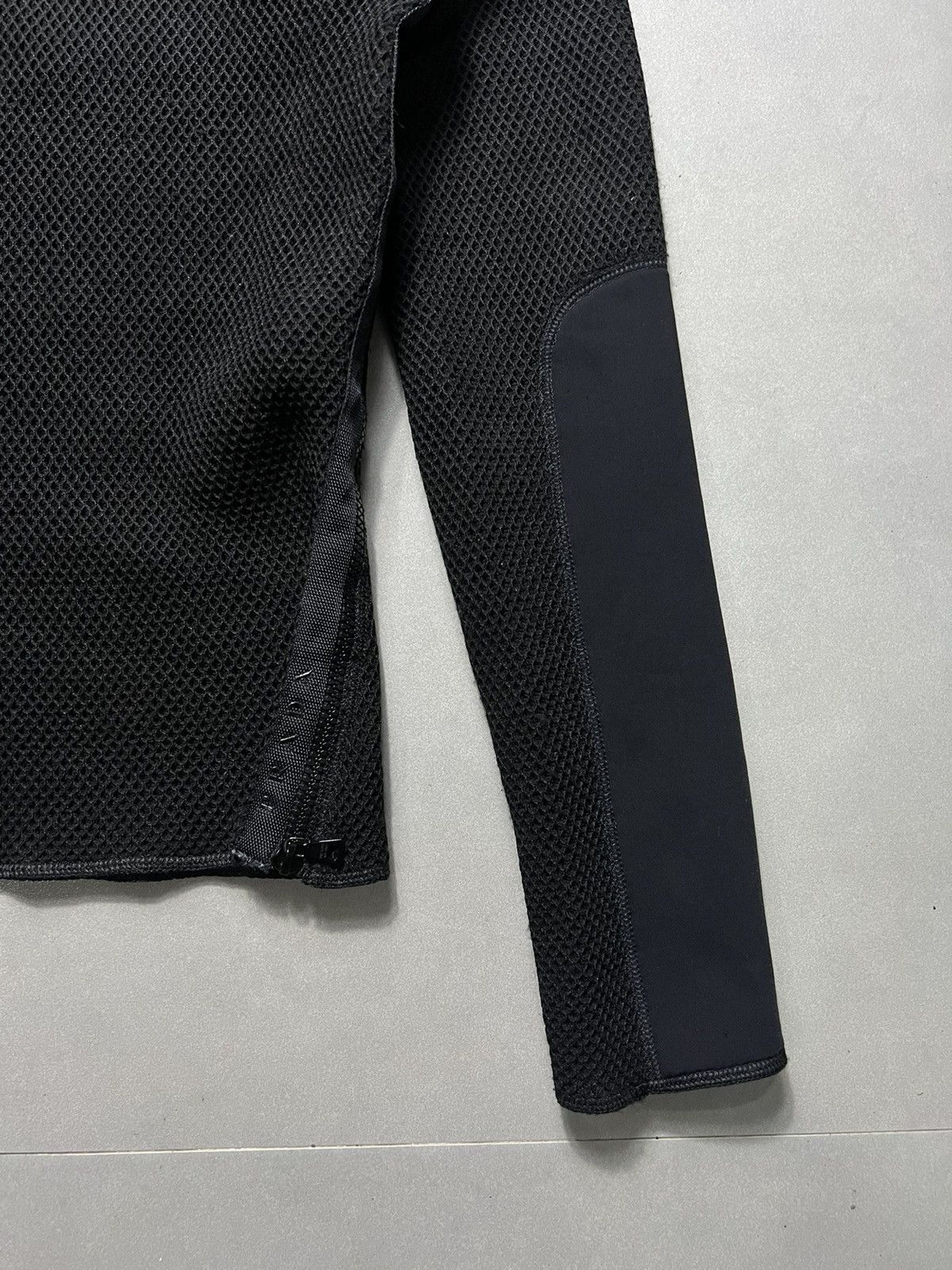 Prada Prada - Archive Mesh/Net Side Zip Size M / US 6-8 / IT 42-44 - 5 Thumbnail