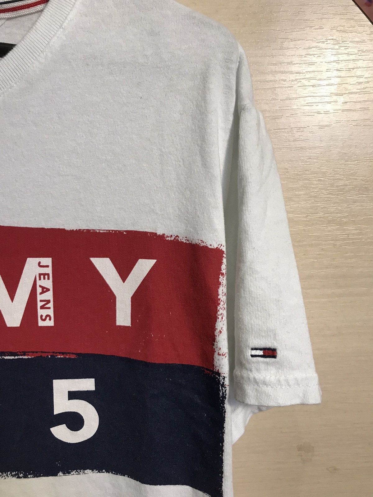 Tommy Hilfiger Tommy Hilfiger streetwear luxury tee Size US M / EU 48-50 / 2 - 4 Thumbnail