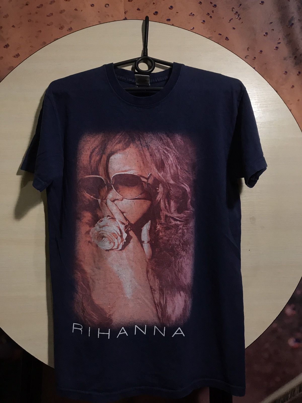 Band Tees × Rihanna × Vintage Vintage Rihanna band streetwear tee Size US S / EU 44-46 / 1 - 2 Thumbnail
