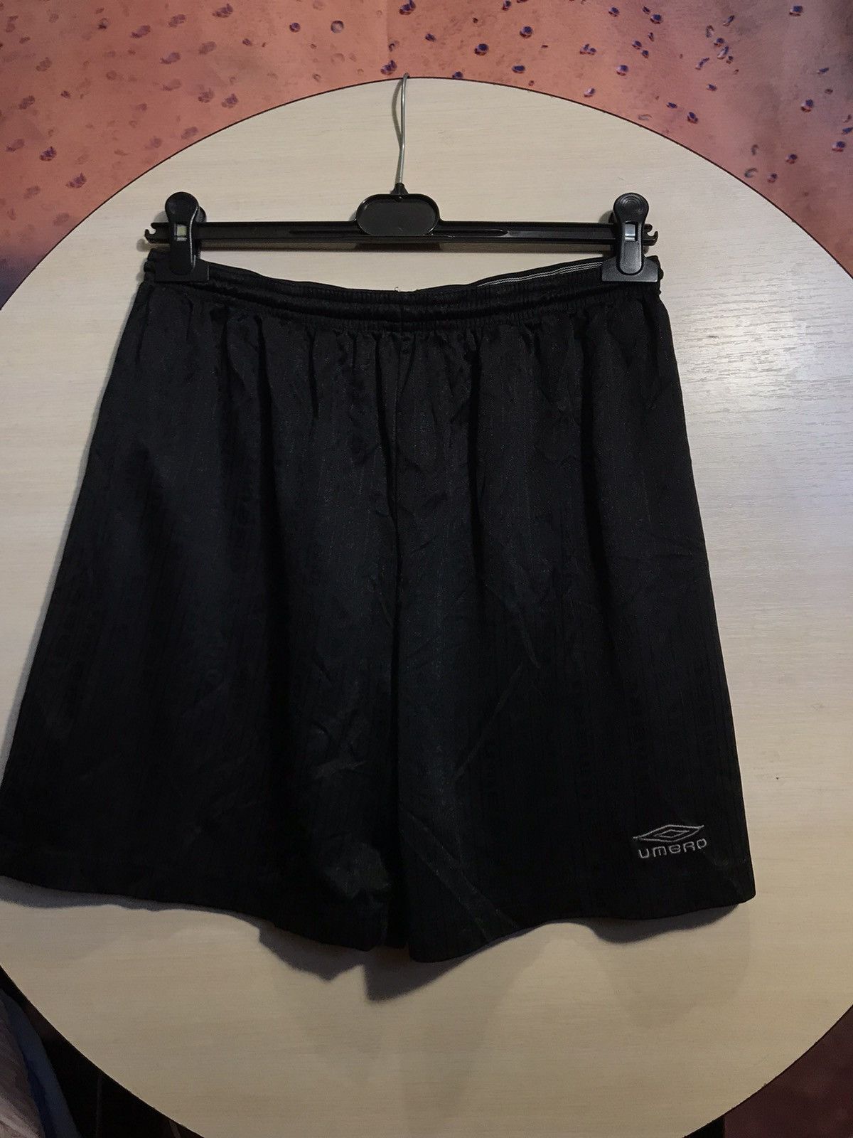Umbro × Vintage Vintage Umbro 90s streetwear monogram shorts Size US 34 / EU 50 - 2 Thumbnail
