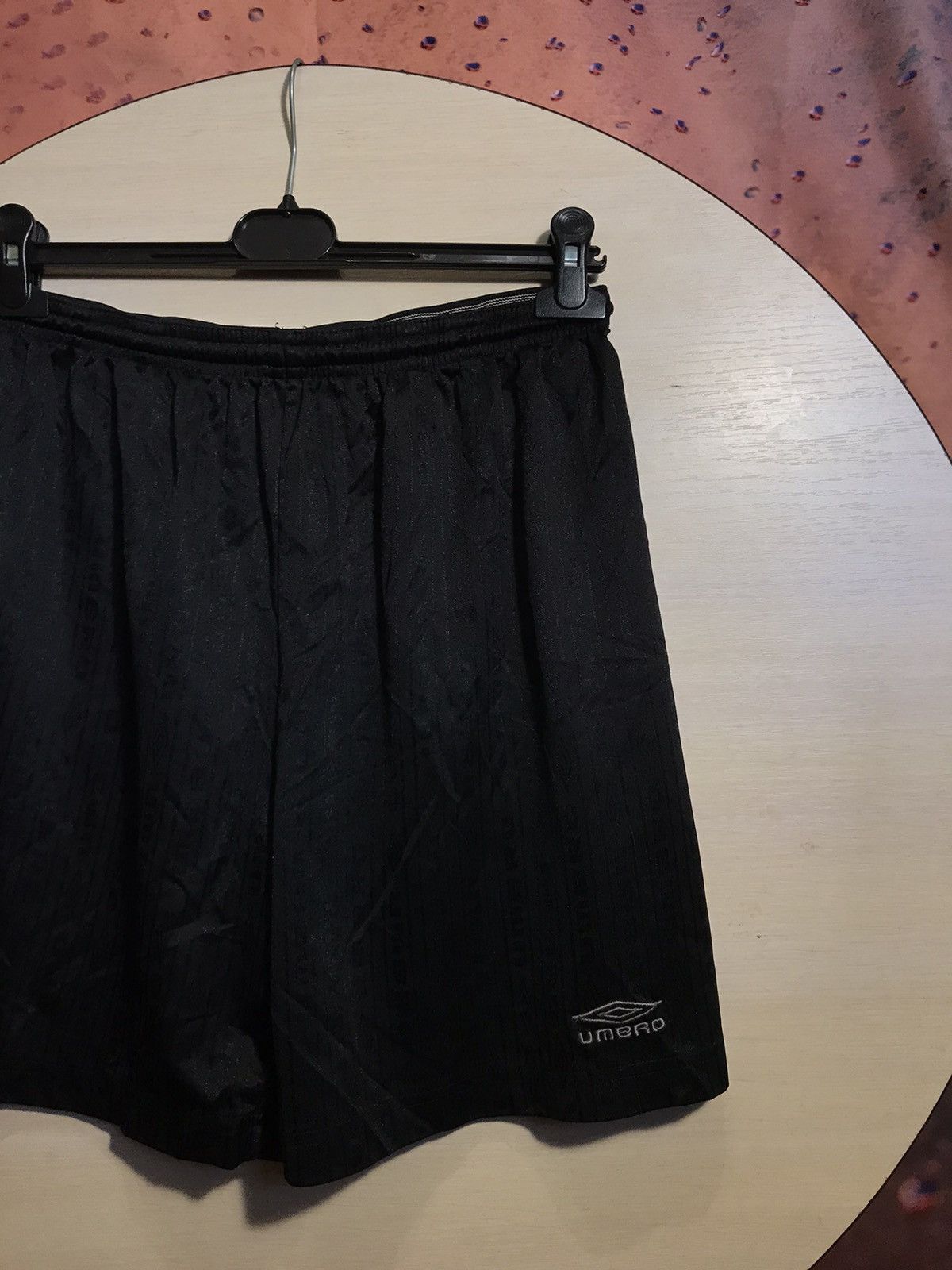 Umbro × Vintage Vintage Umbro 90s streetwear monogram shorts Size US 34 / EU 50 - 1 Thumbnail