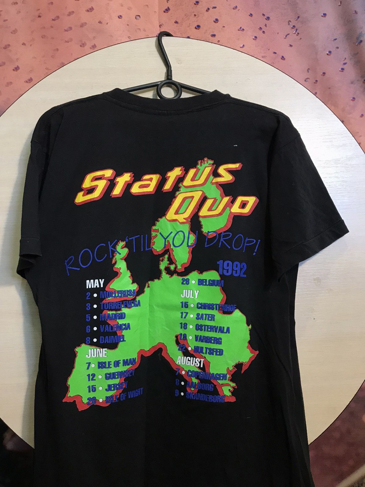 Band Tees × Vintage Vintage 90s status quo 1991 band tour tee Size US M / EU 48-50 / 2 - 6 Thumbnail